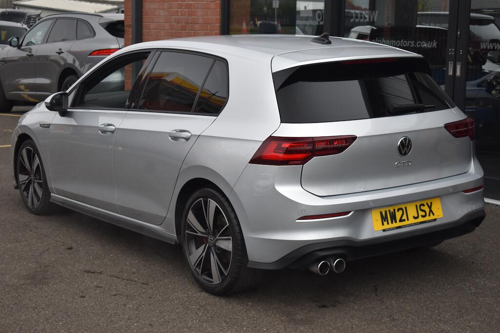 Volkswagen Golf view 20