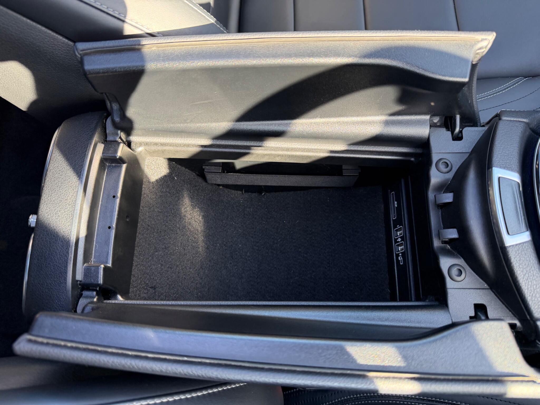 Mercedes-Benz E-Class view 45