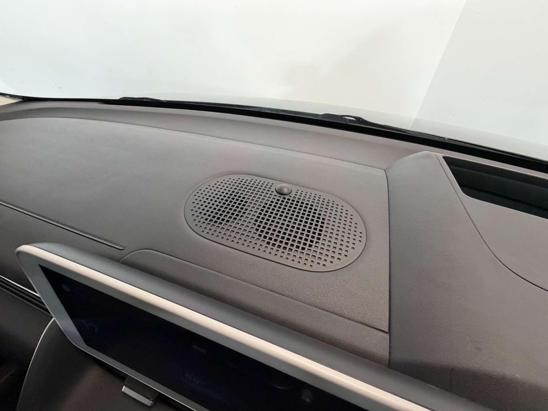 Hyundai IONIQ 5 view 37
