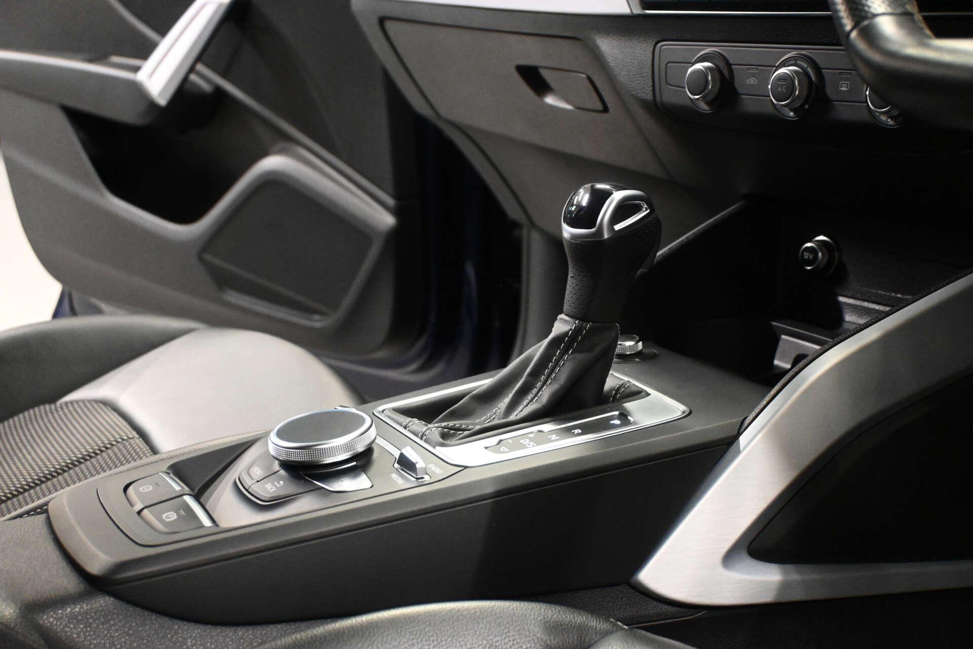 Audi Q2 view 37