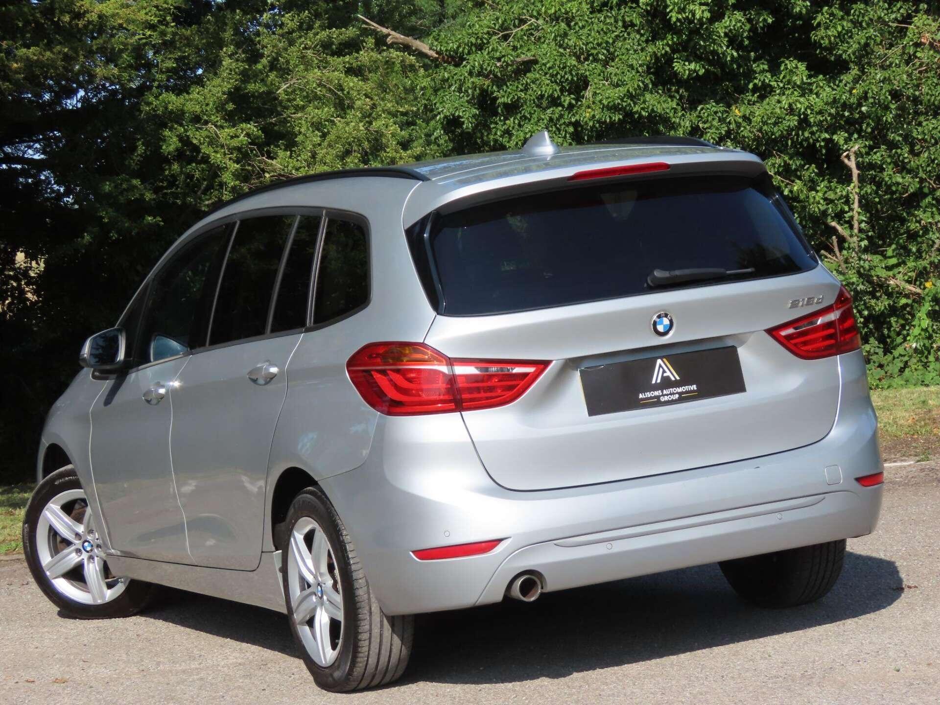 BMW 2 Series view 6