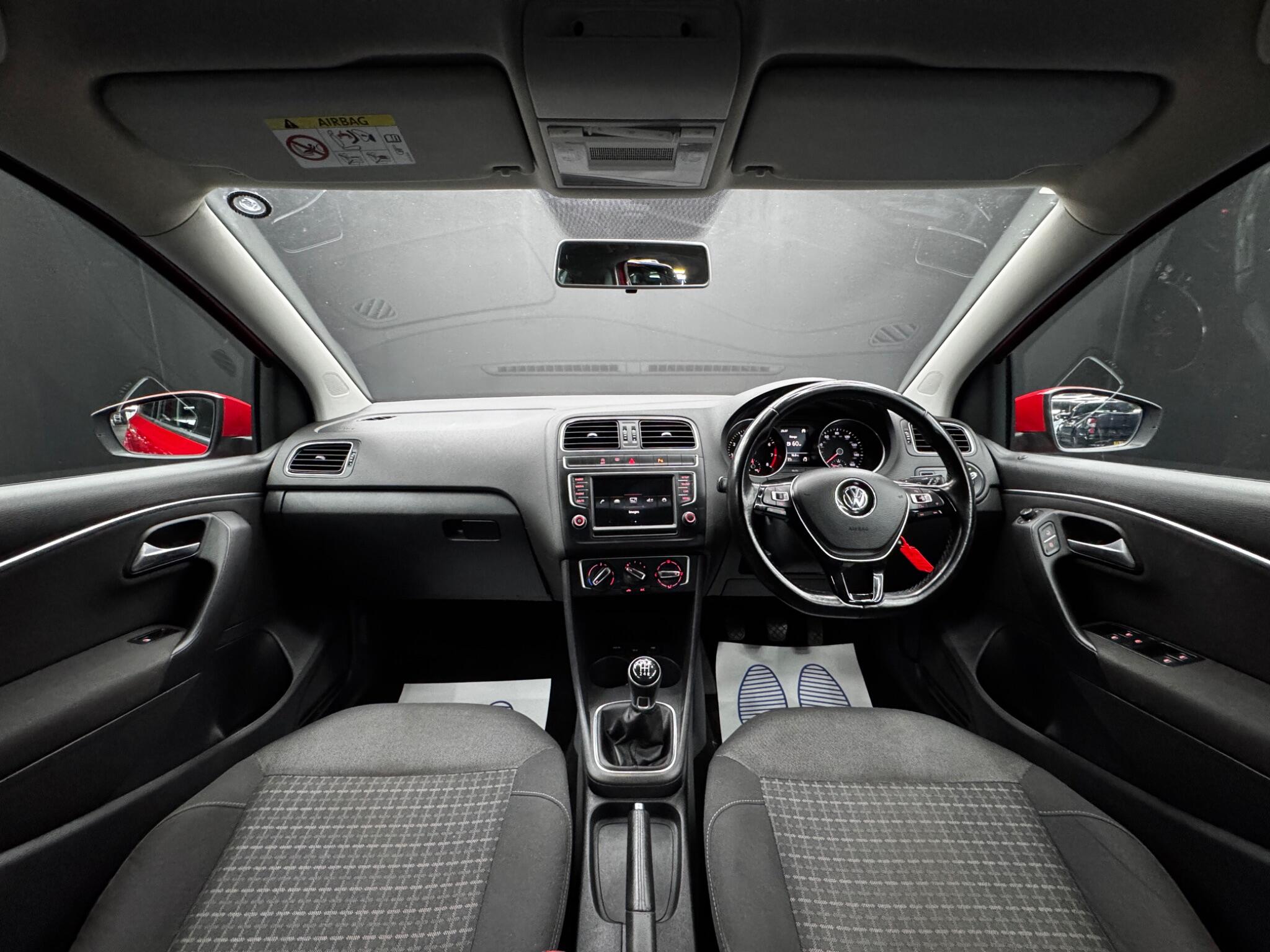 Volkswagen Polo view 17