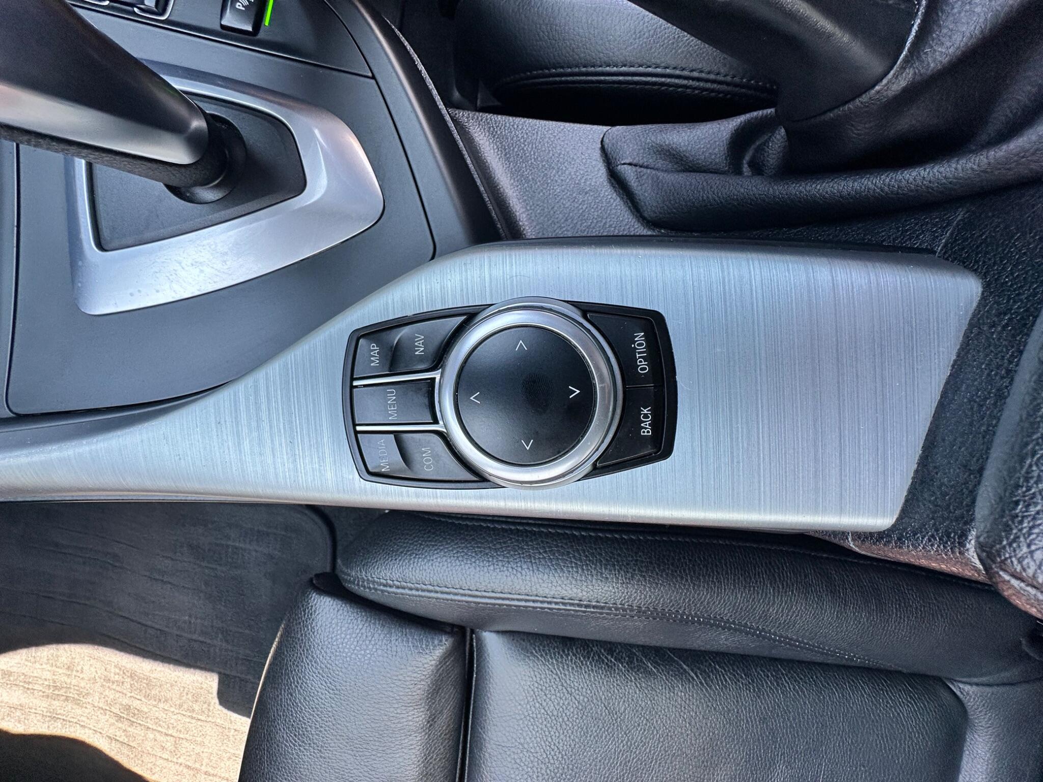 BMW 1 Series view 22