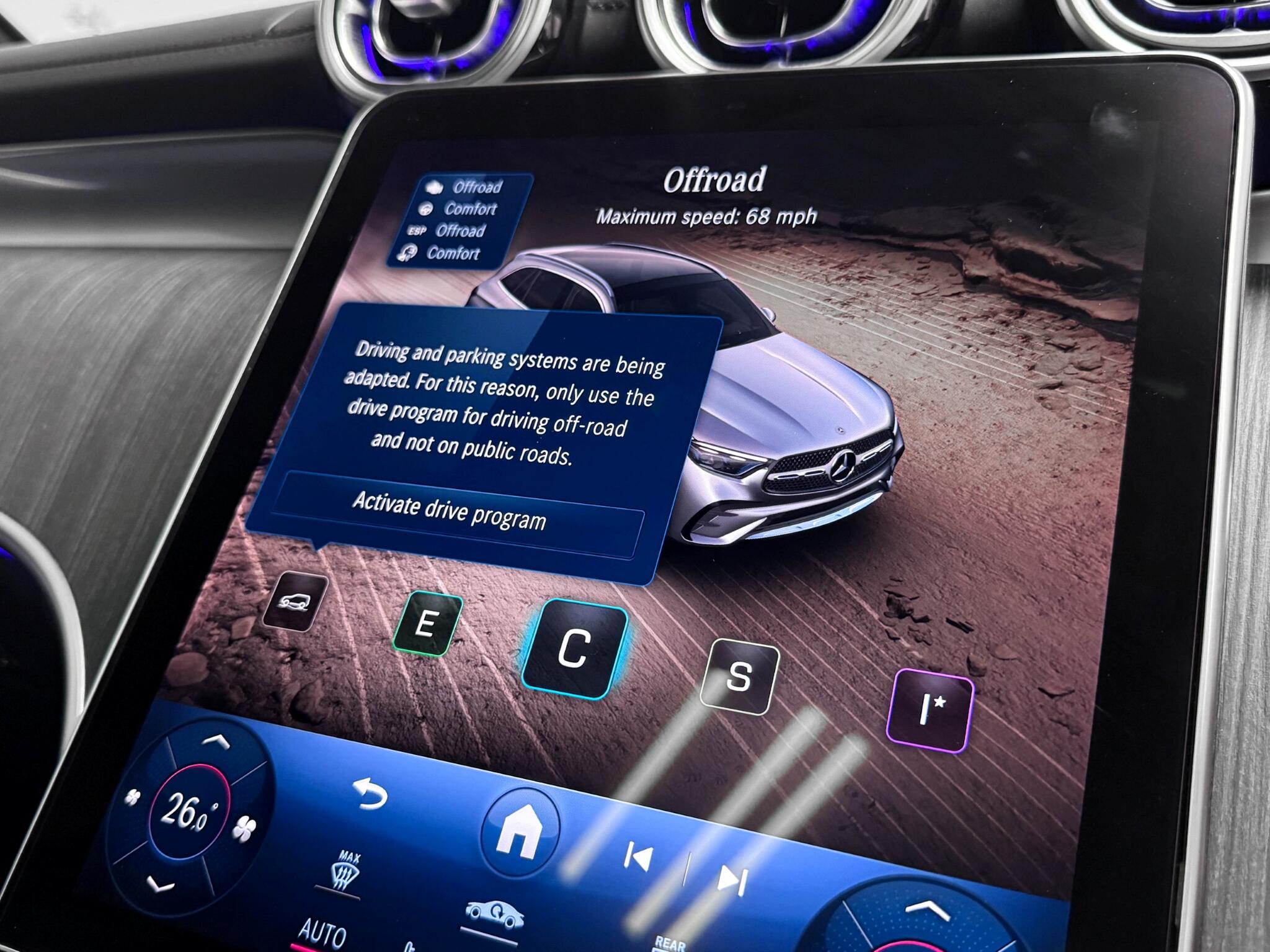 Mercedes-Benz GLC view 62