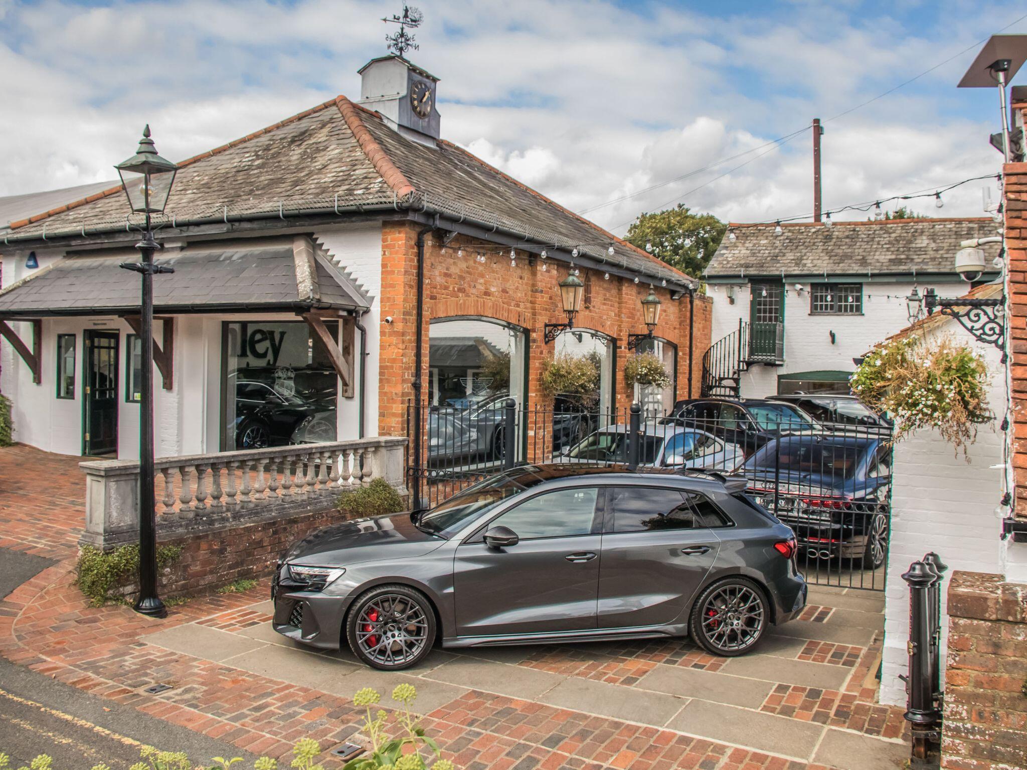Audi RS3 view 11