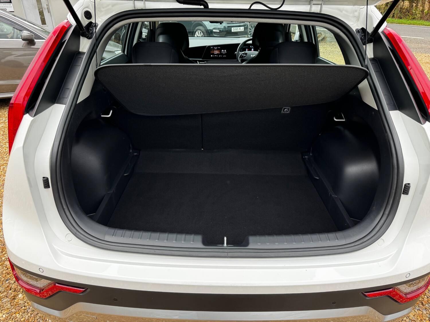 Kia Niro view 11