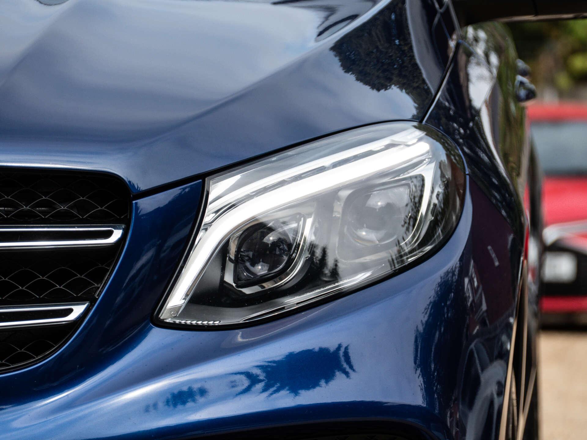 Mercedes-Benz Gle view 10