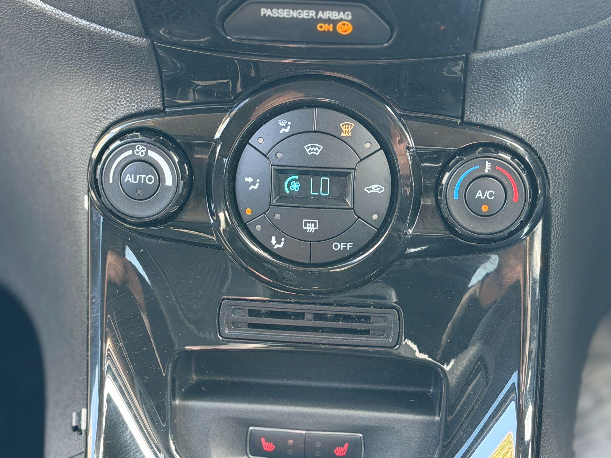 Ford Fiesta view 46