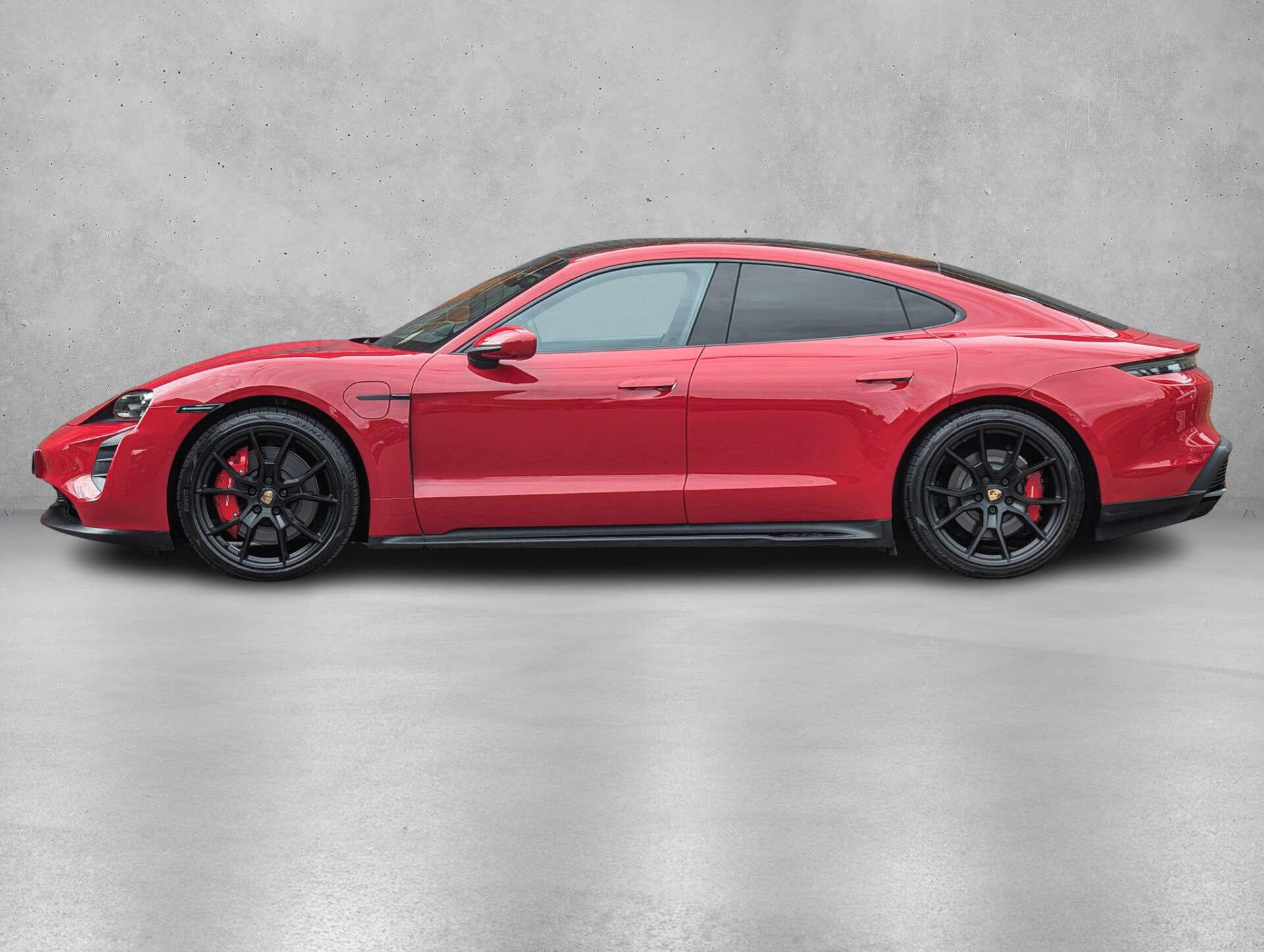 Porsche Taycan view 4