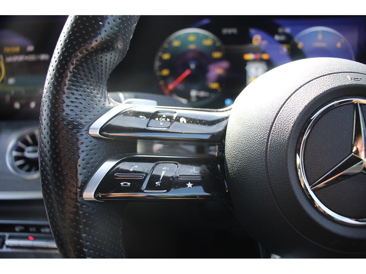 Mercedes-Benz E Class view 21