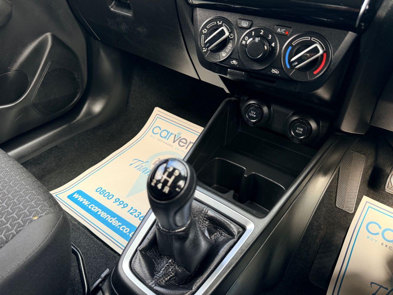 Suzuki Swift view 34