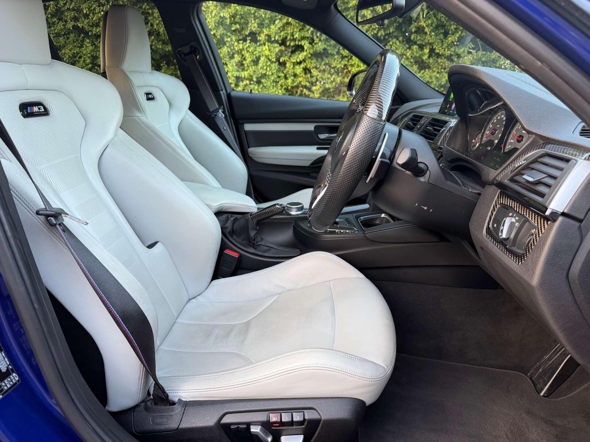 BMW M3 view 28