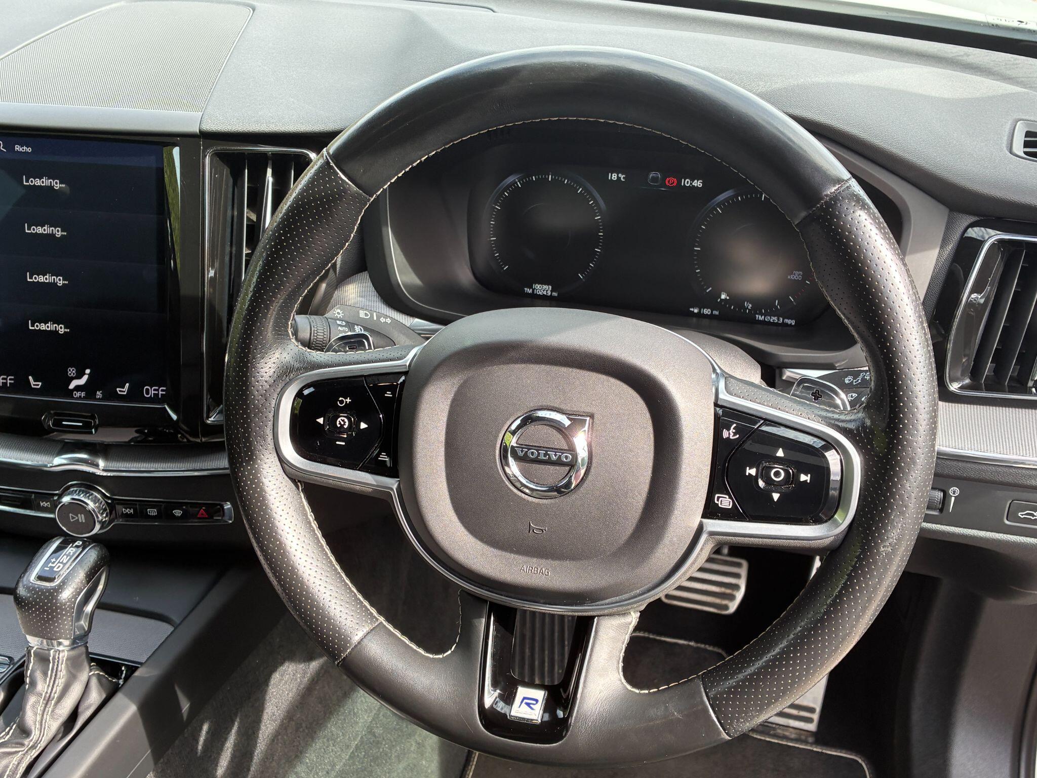 Volvo XC60 view 10