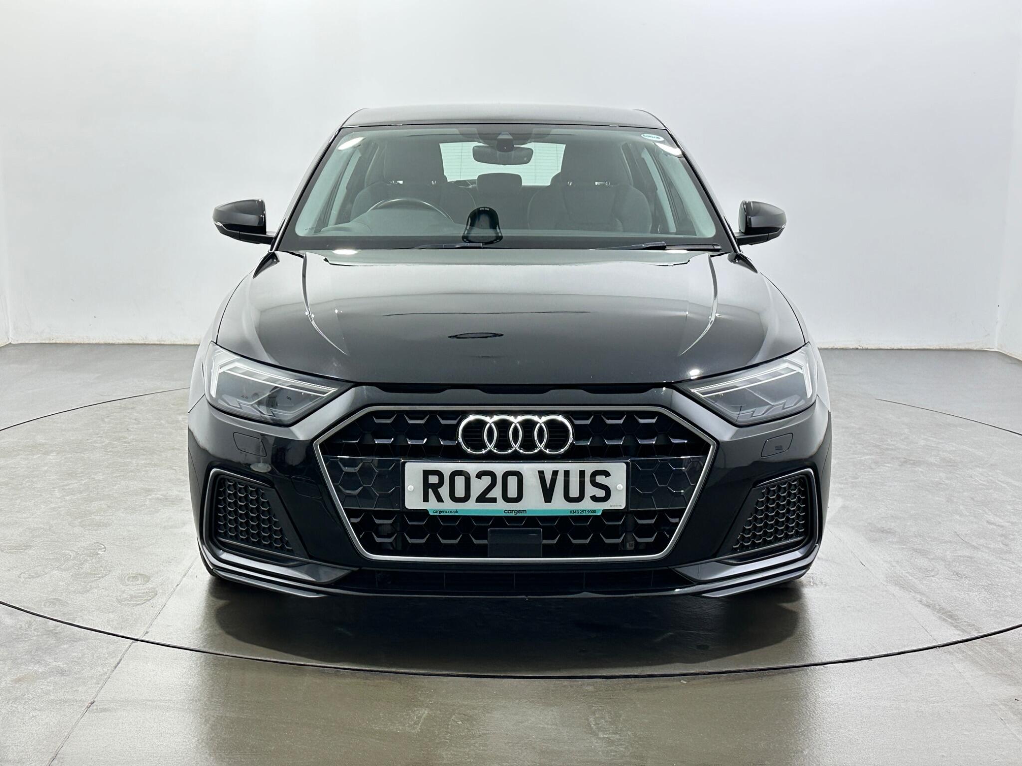 Audi A1 view 3