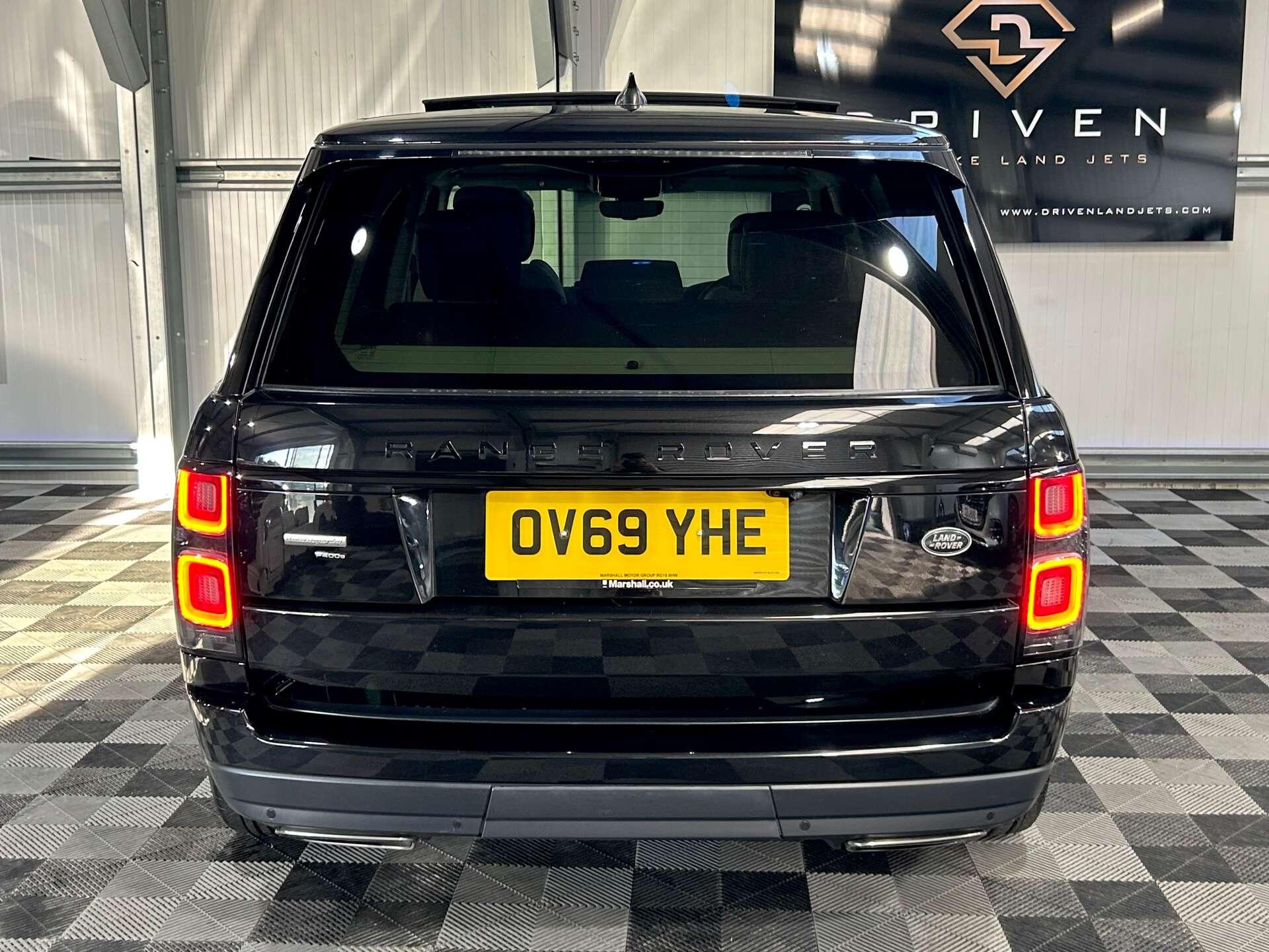 Land Rover Range Rover view 17