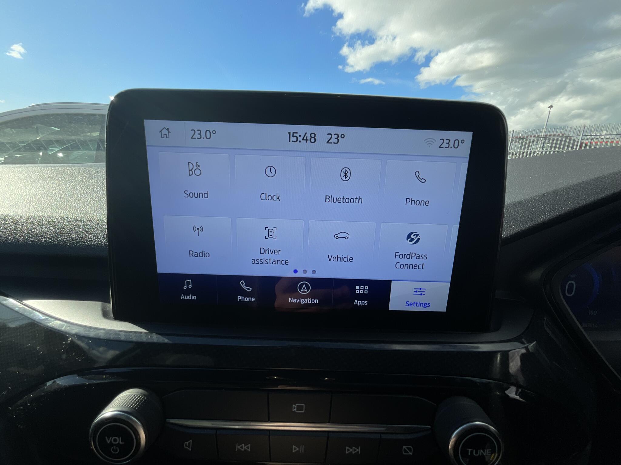 Ford Kuga view 31