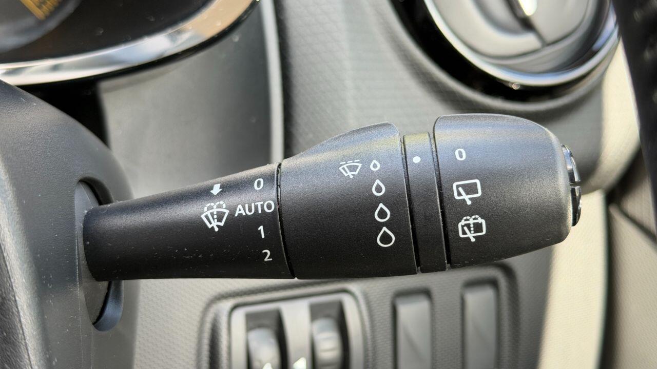Renault Clio view 20