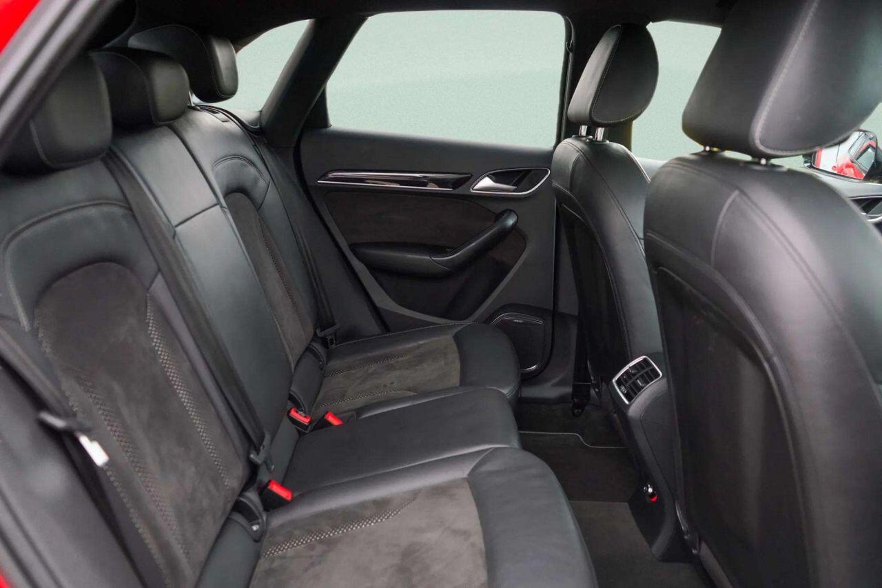 Audi Q3 view 48