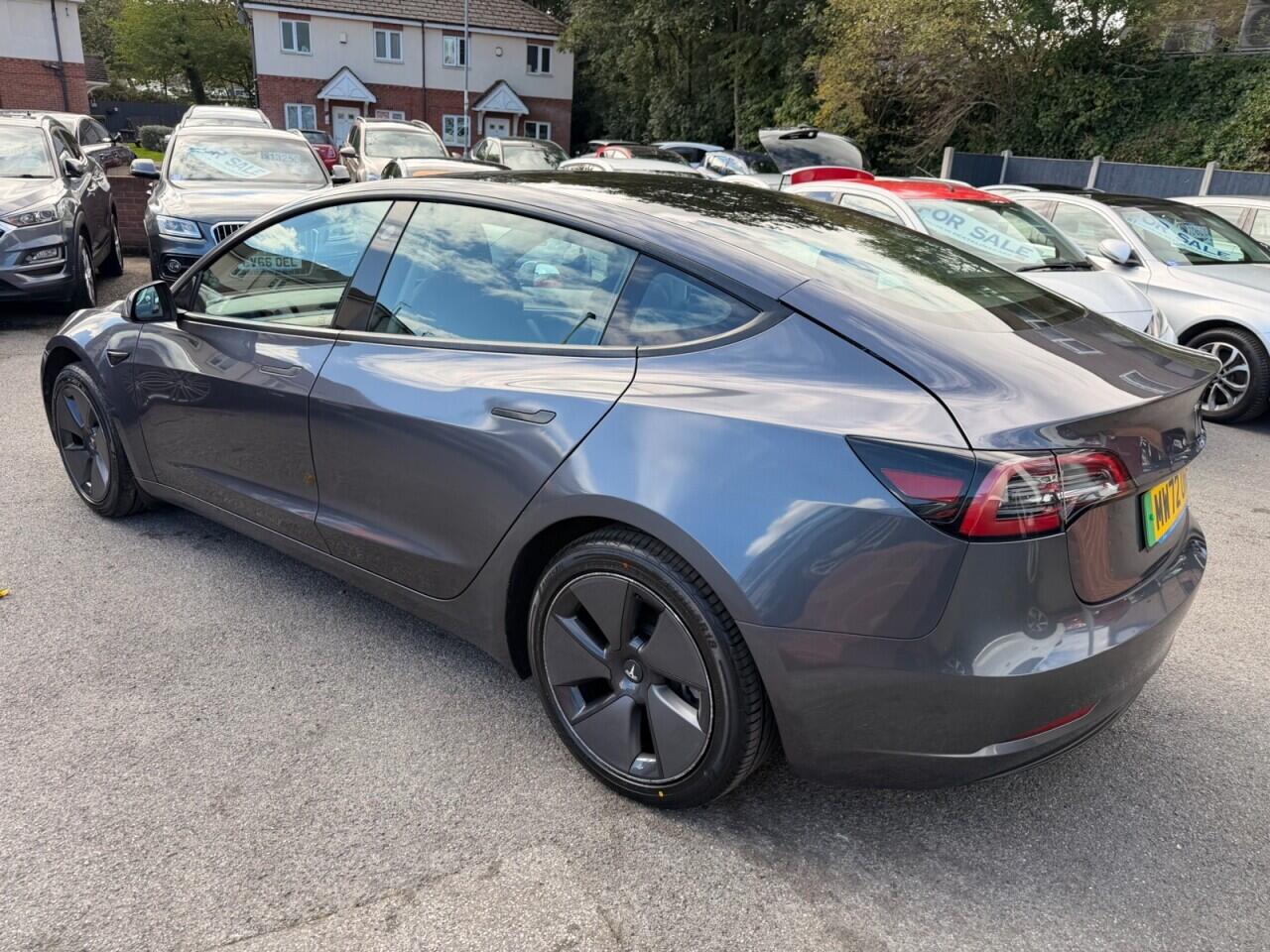 Tesla Model 3 view 8