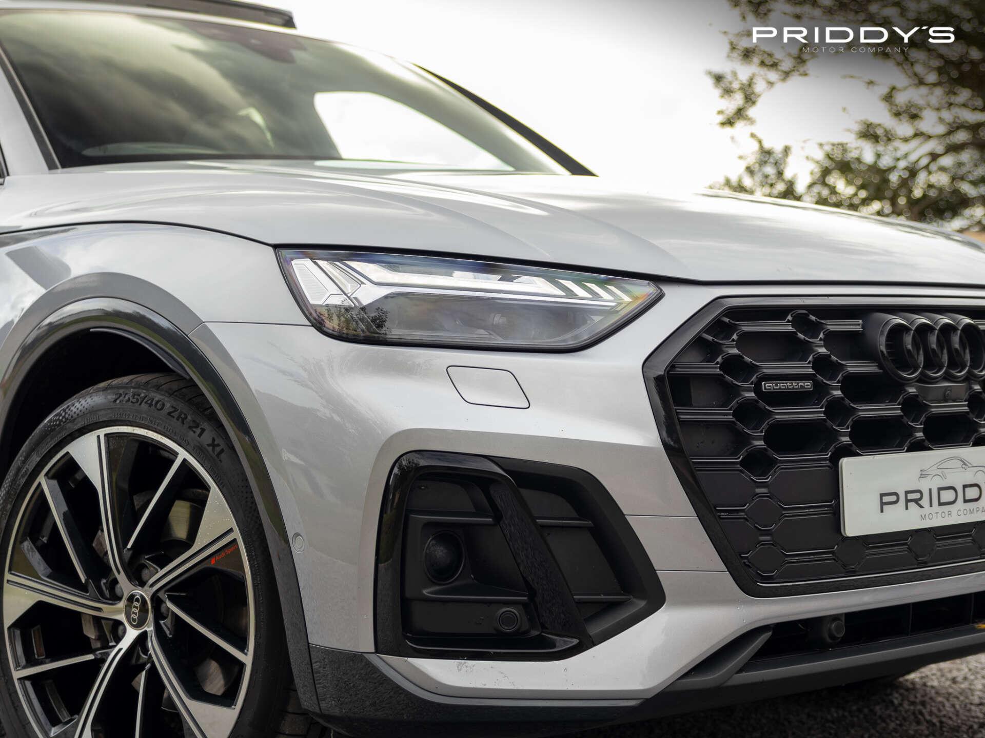 Audi Q5 view 40