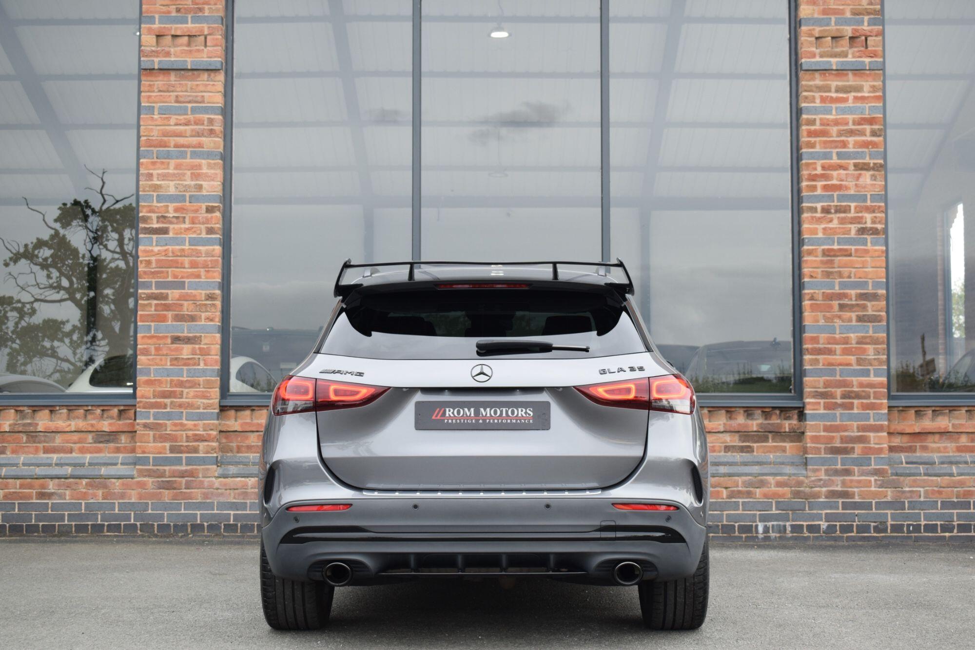 Mercedes-Benz GLA view 6