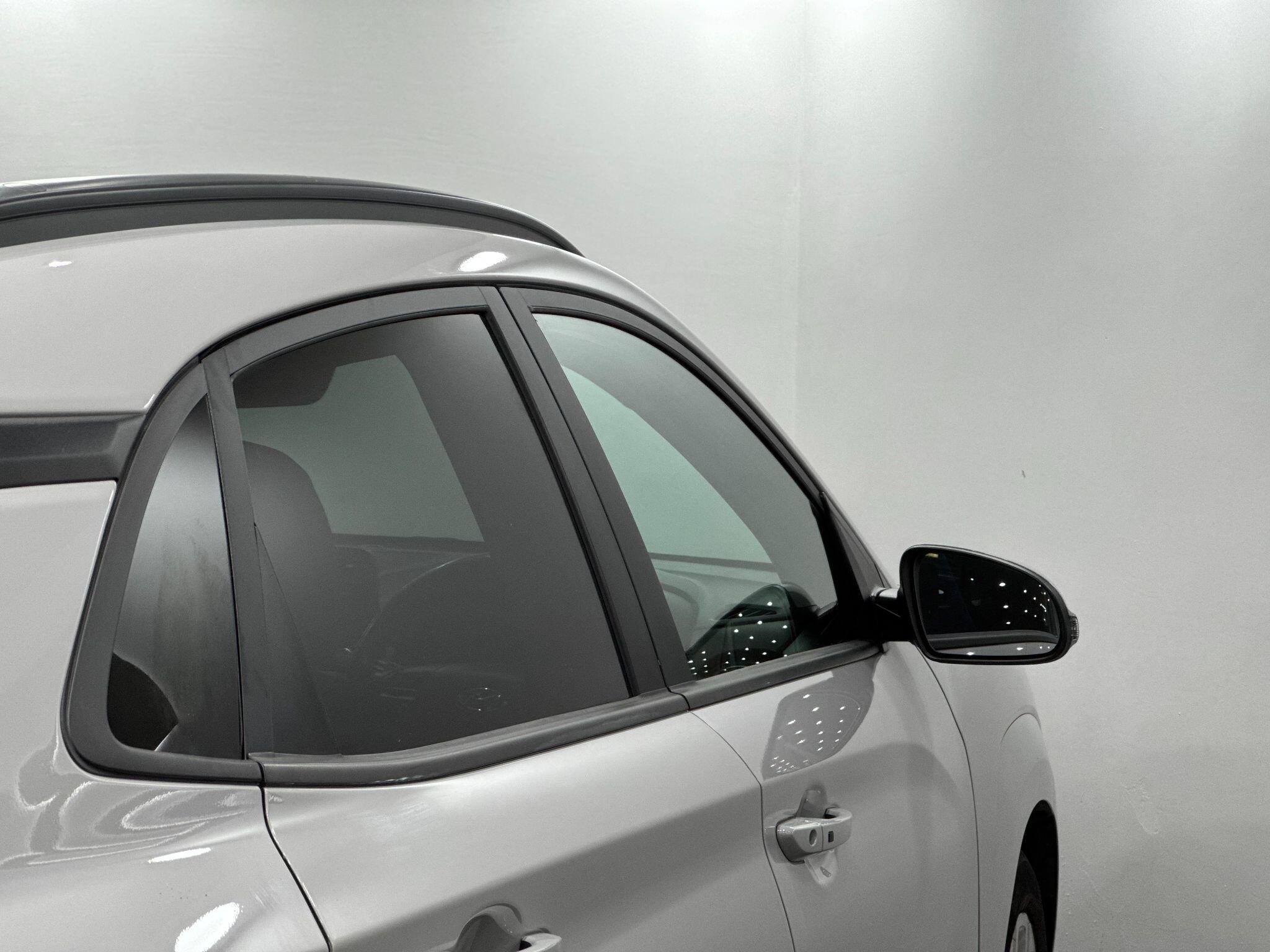 Hyundai Kona view 24