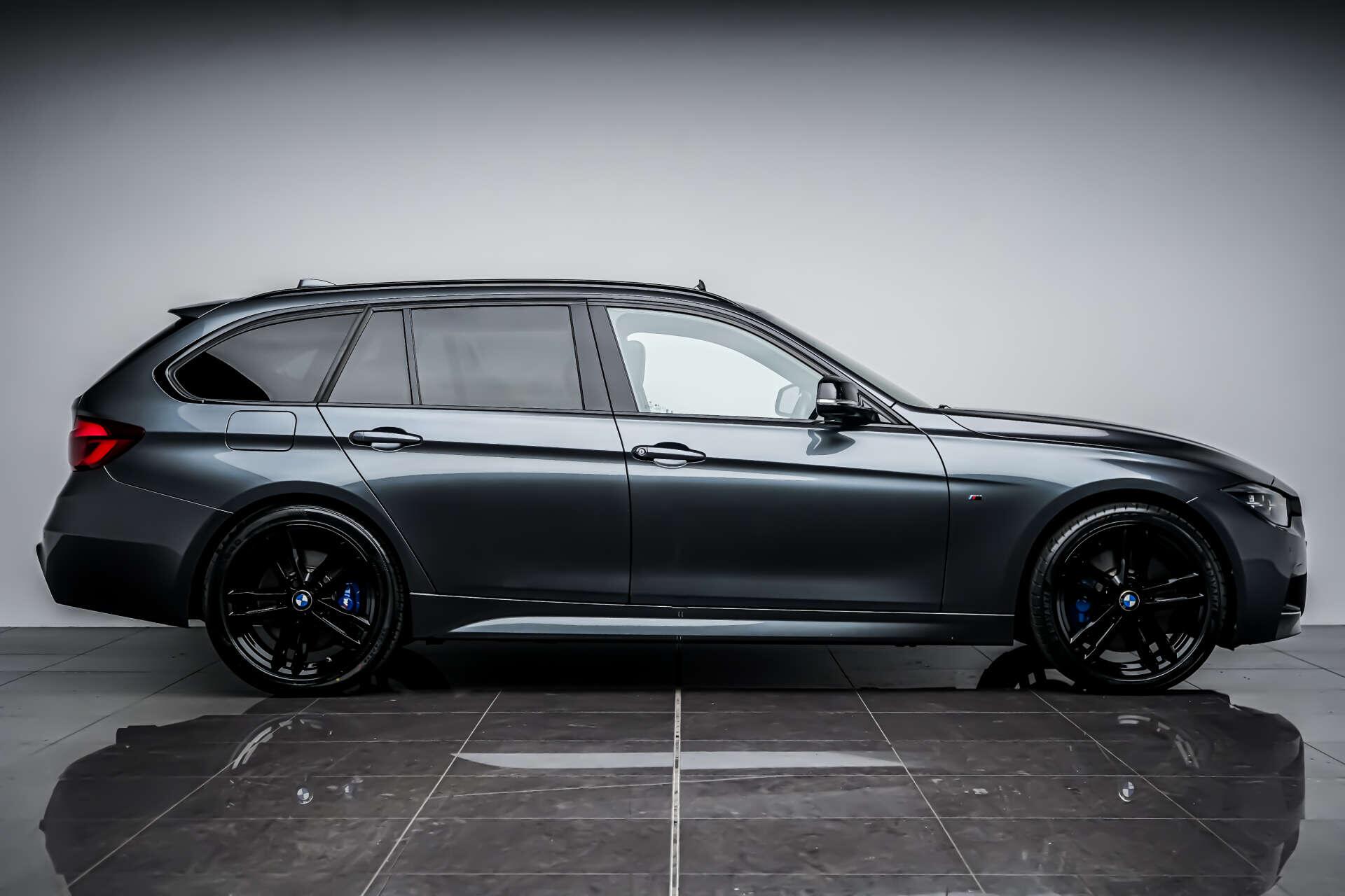 BMW 3 Series view 10