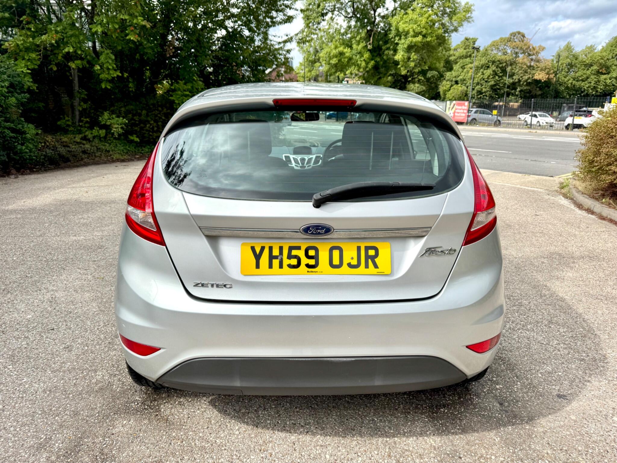 Ford Fiesta view 6