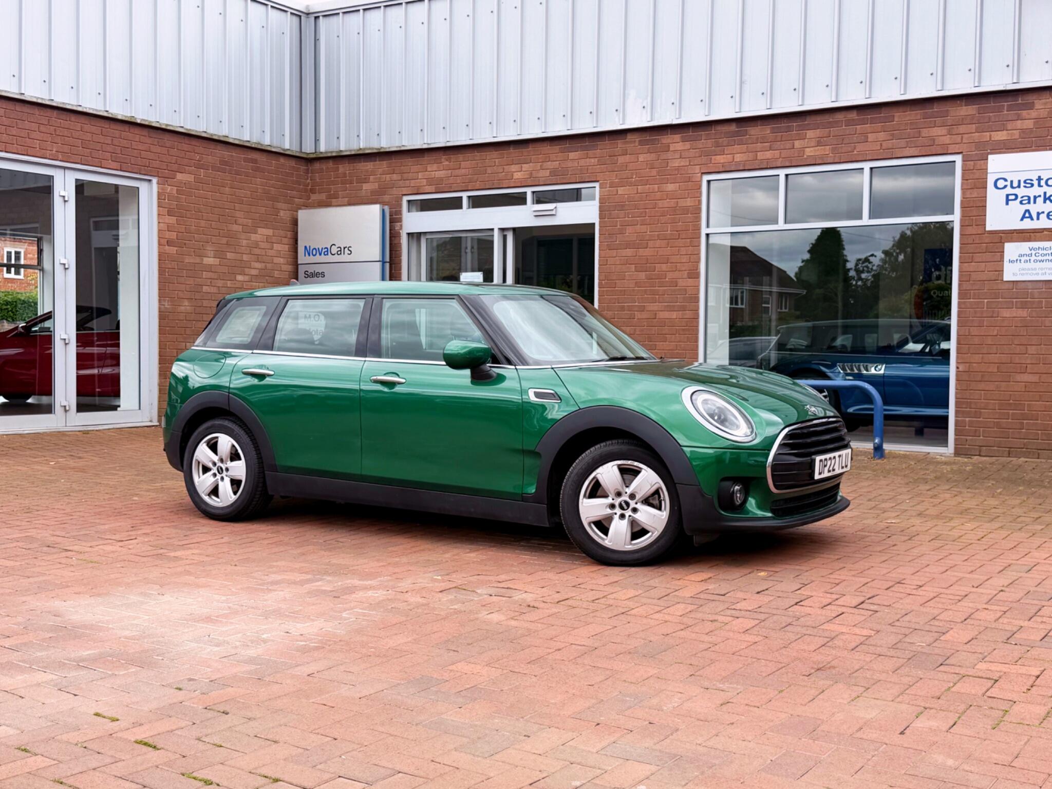 Mini Clubman view 96