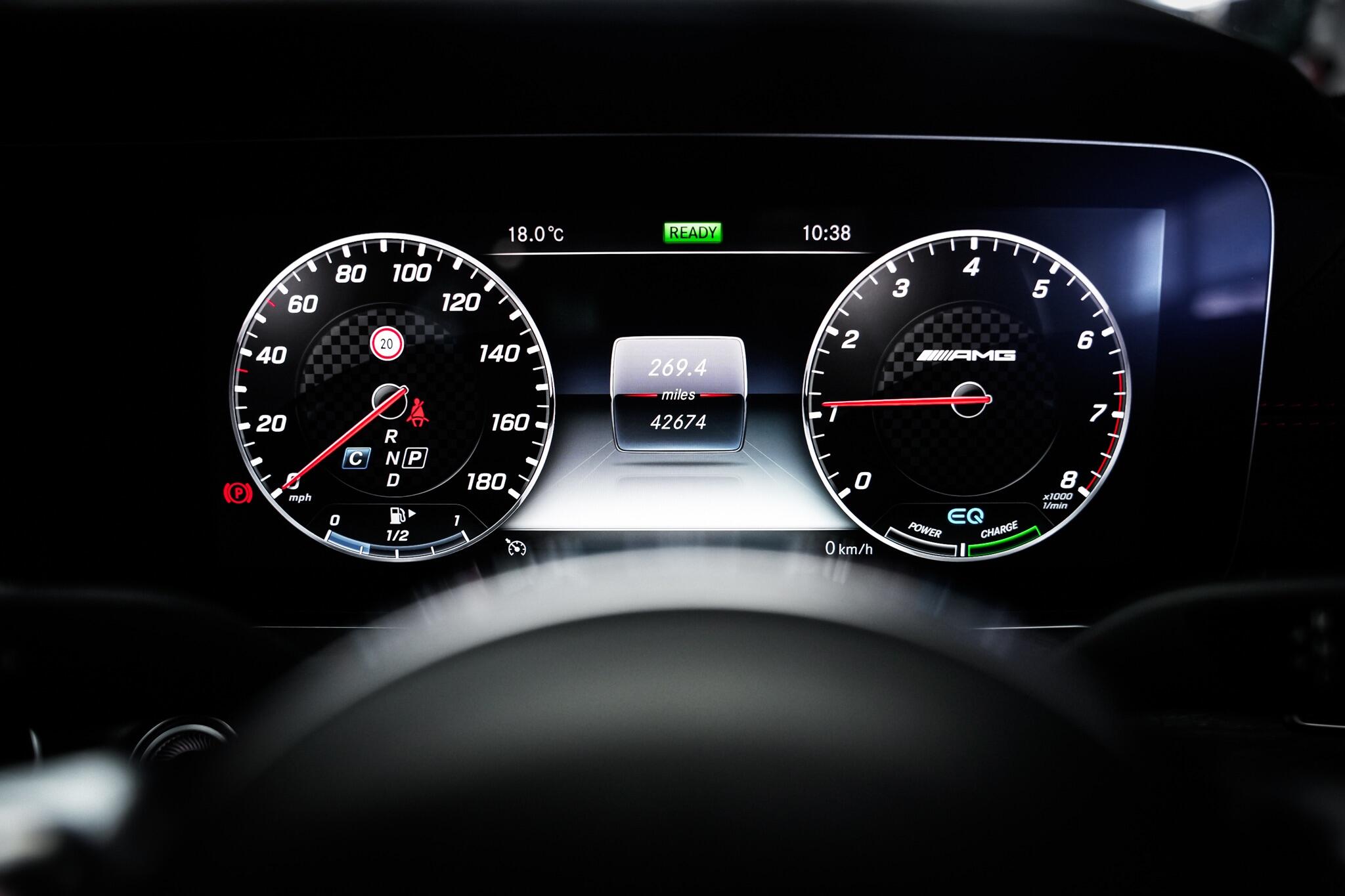 Mercedes-Benz E-Class view 21