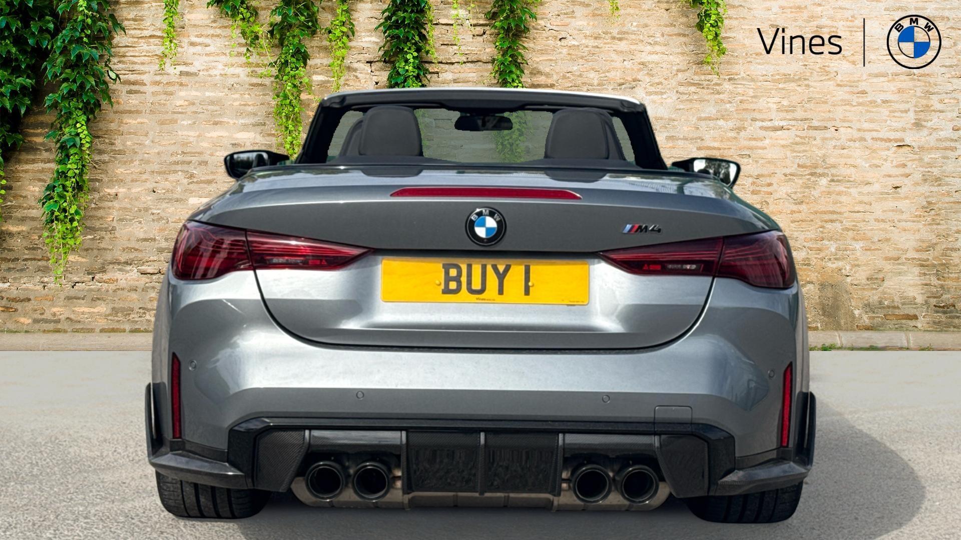BMW M4 view 15