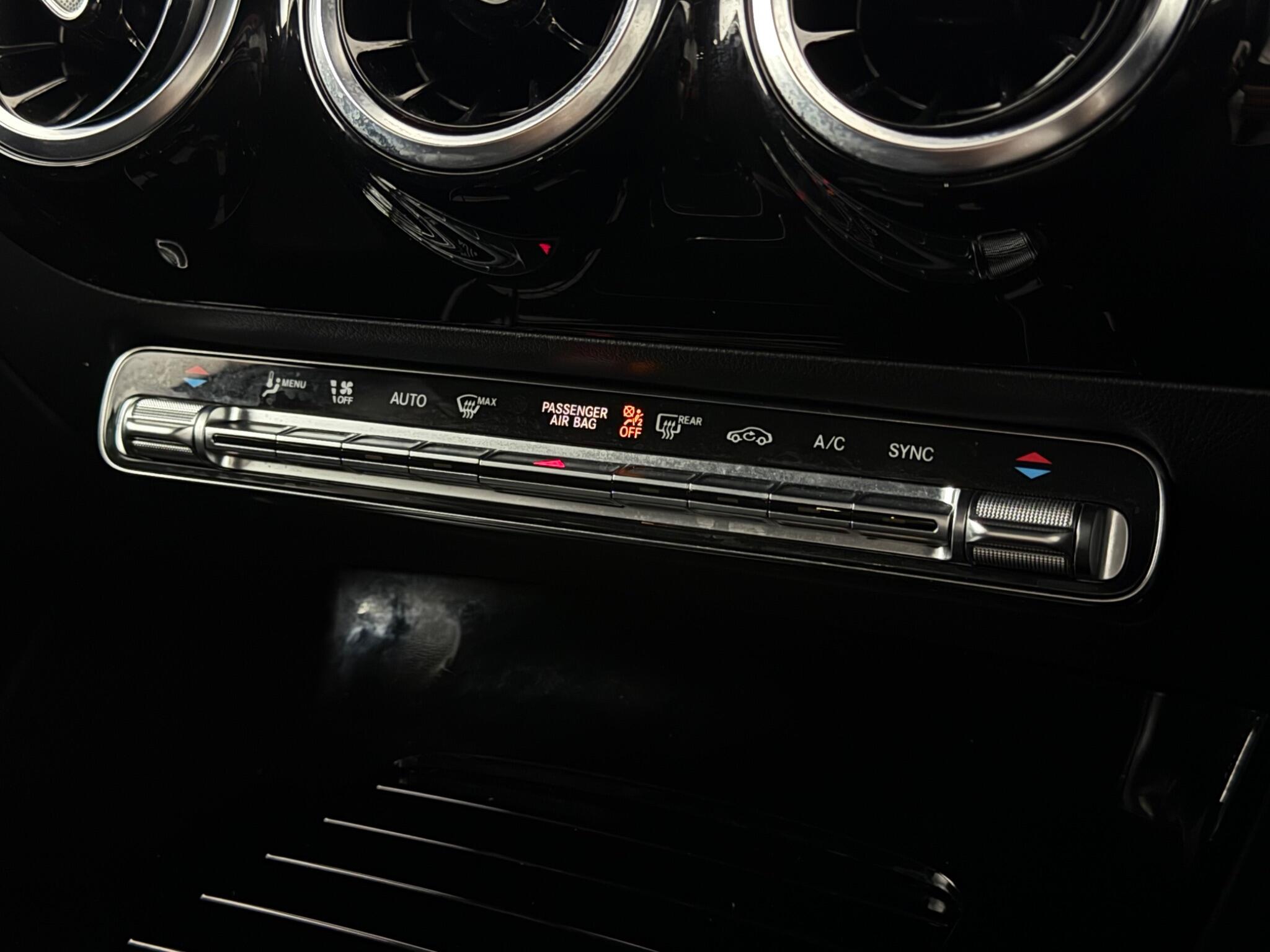 Mercedes-Benz A-Class view 23