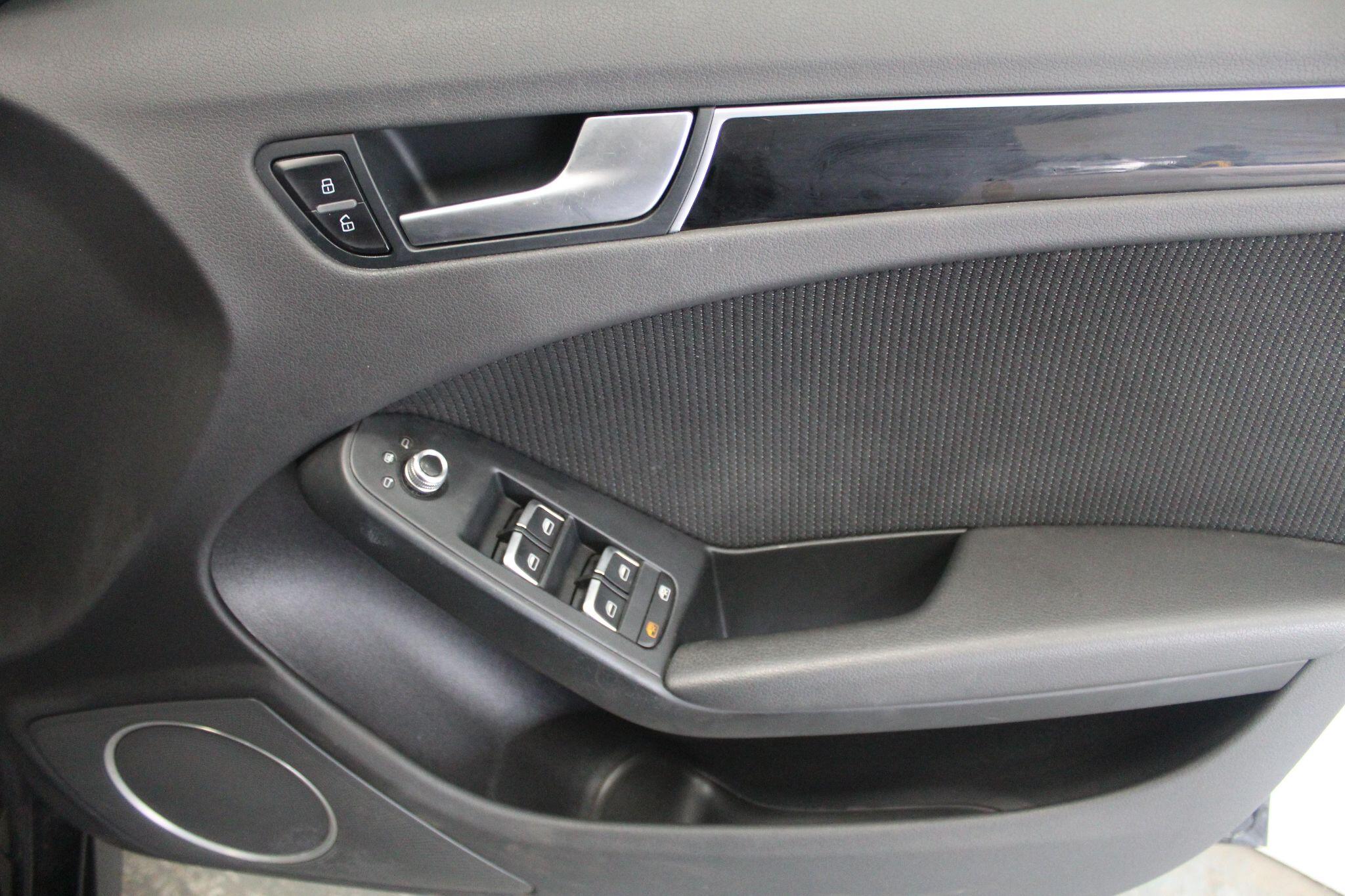 Audi A4 view 48