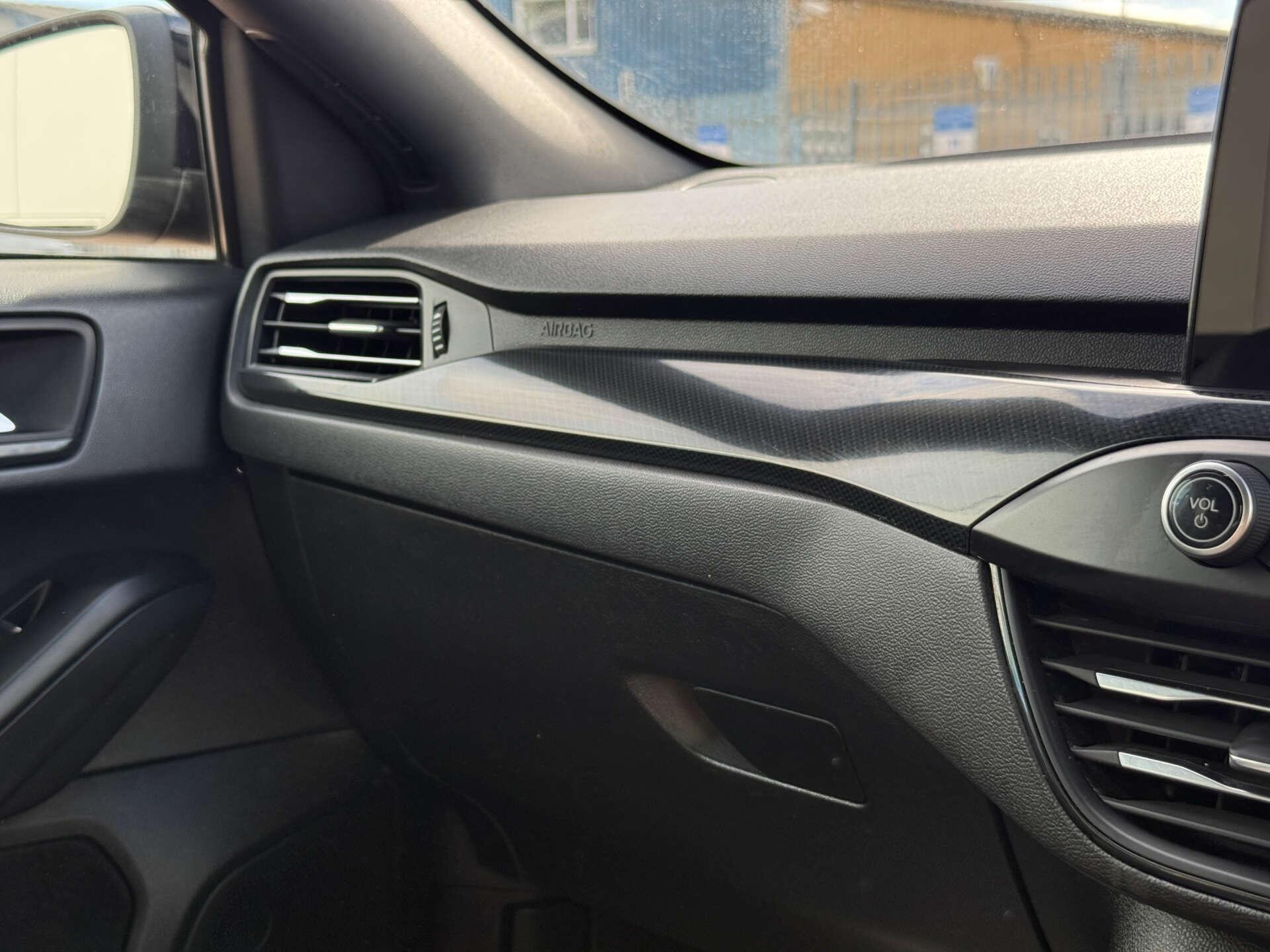 Ford Focus view 51