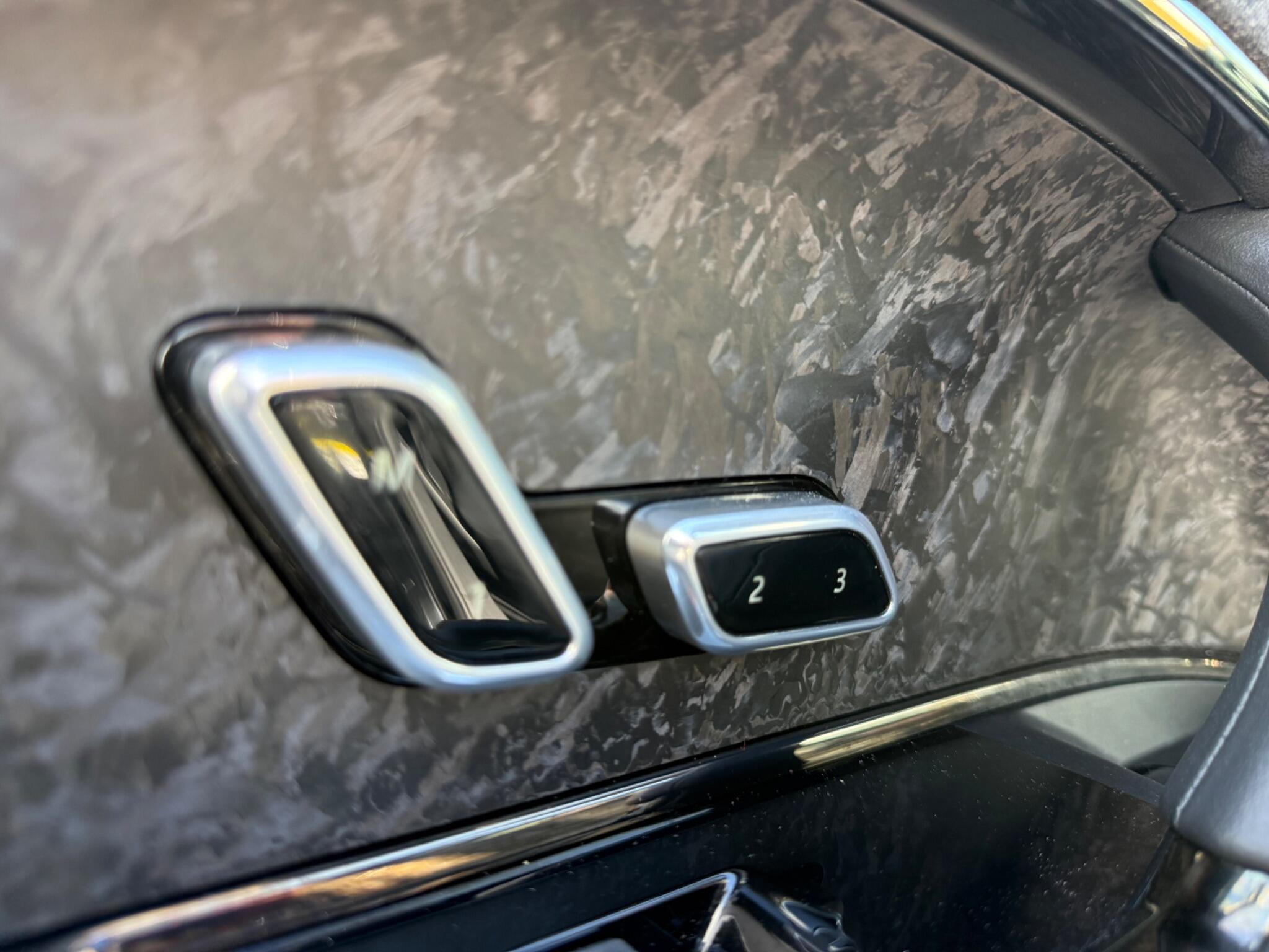 Land Rover Range Rover Sport view 14