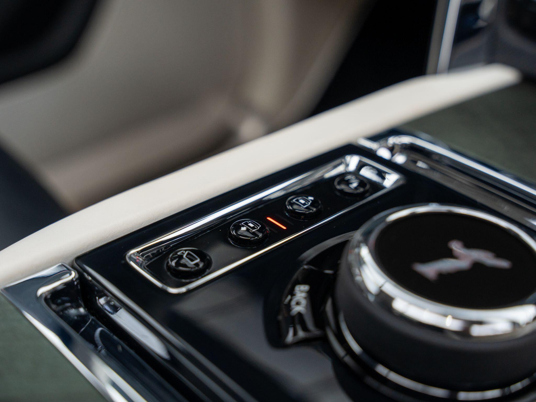 Rolls-Royce Cullinan view 35