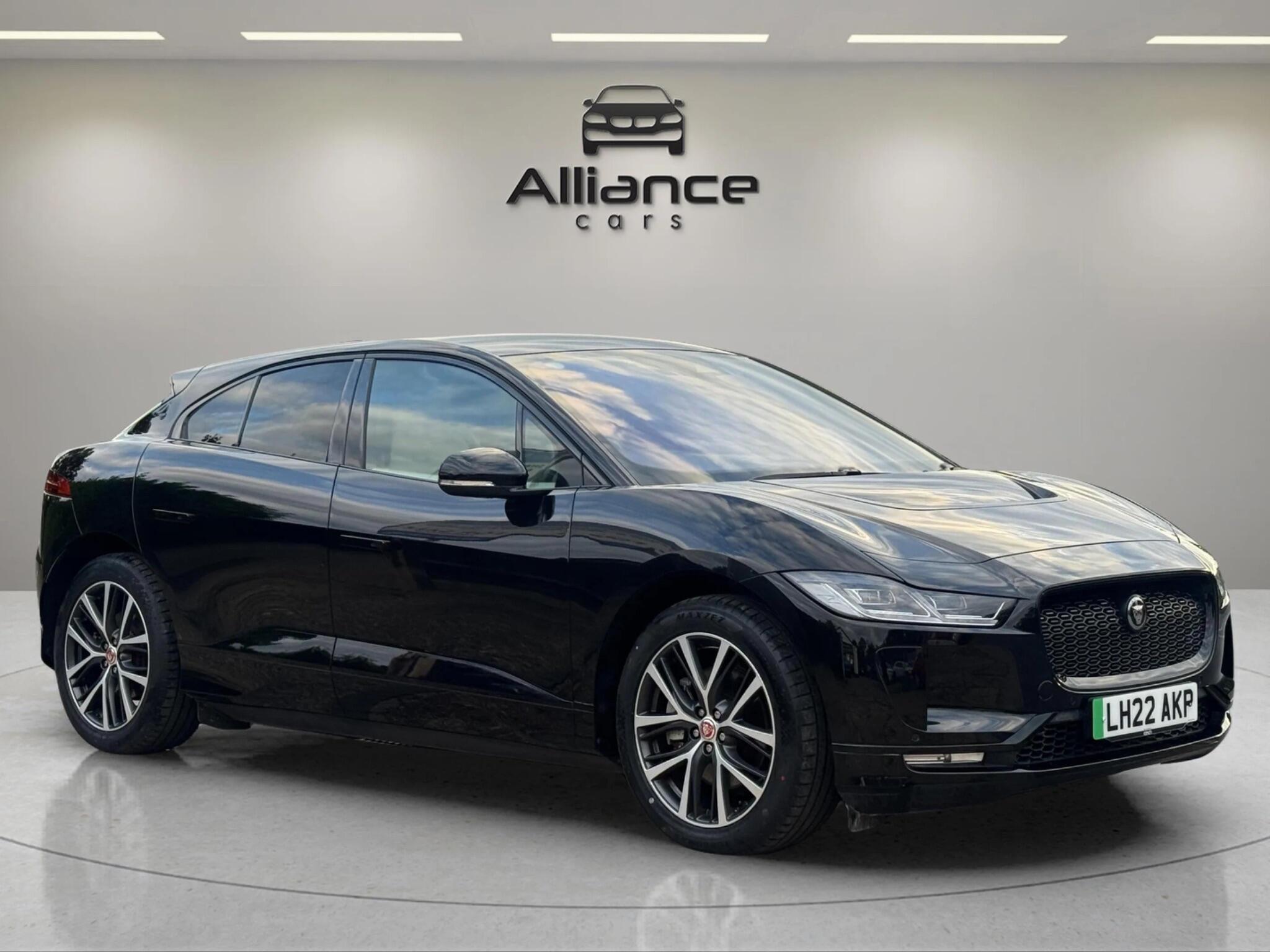 Jaguar I-Pace view 19