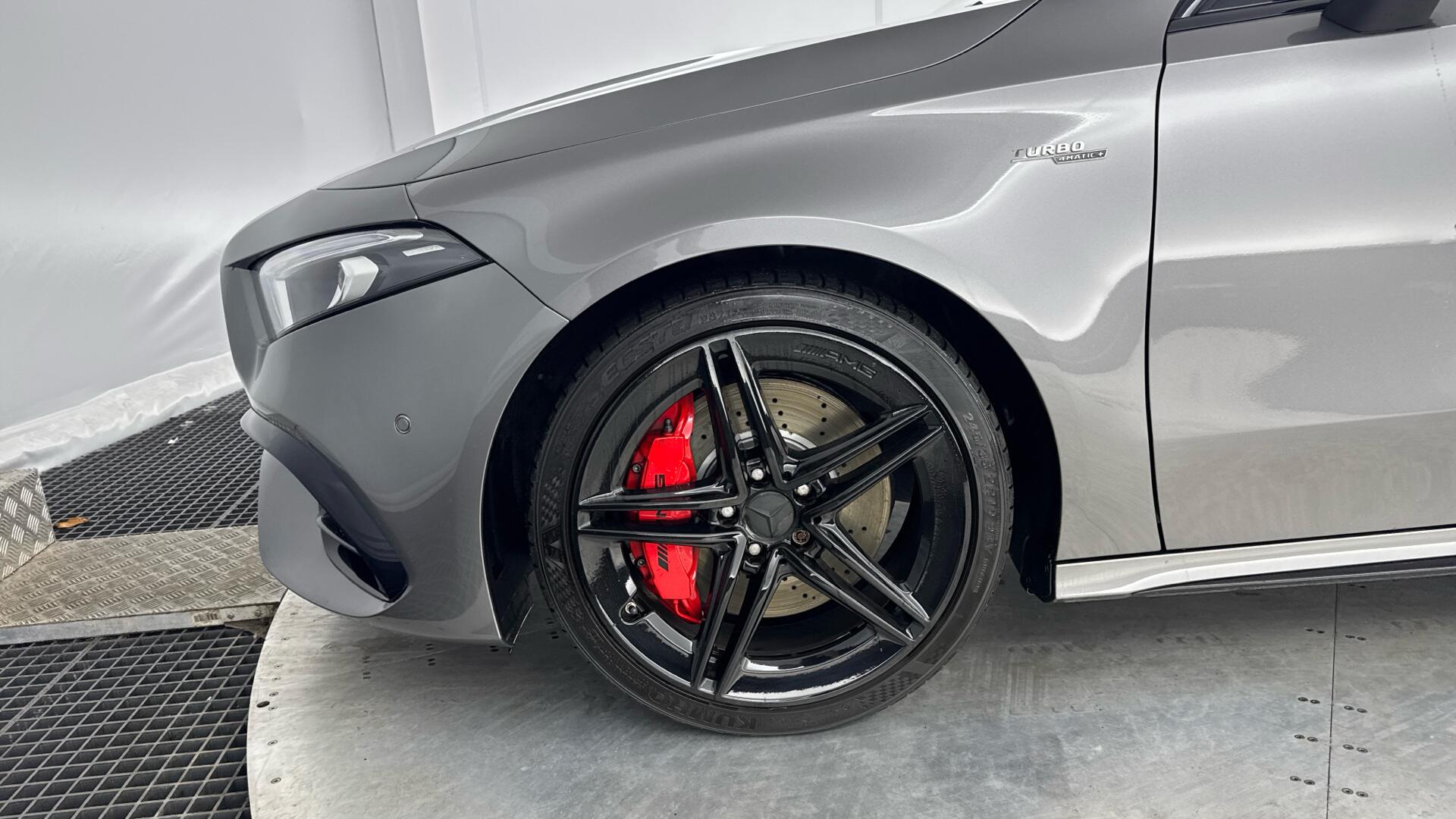 Mercedes-Benz A-Class view 23