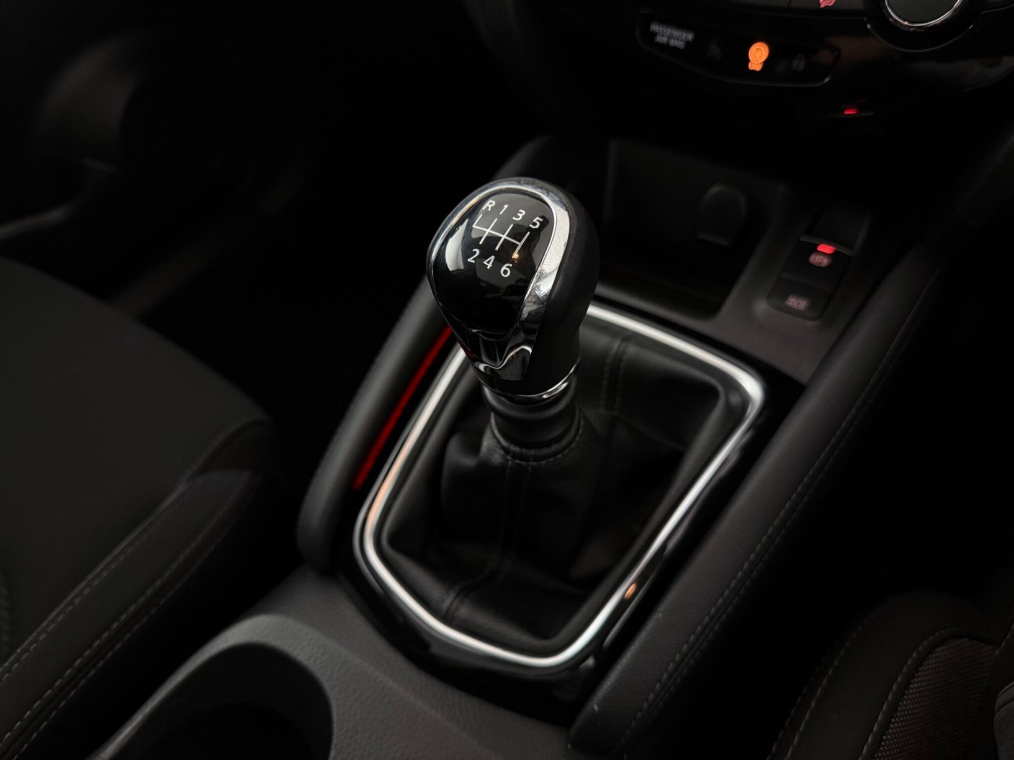 Nissan Qashqai view 16