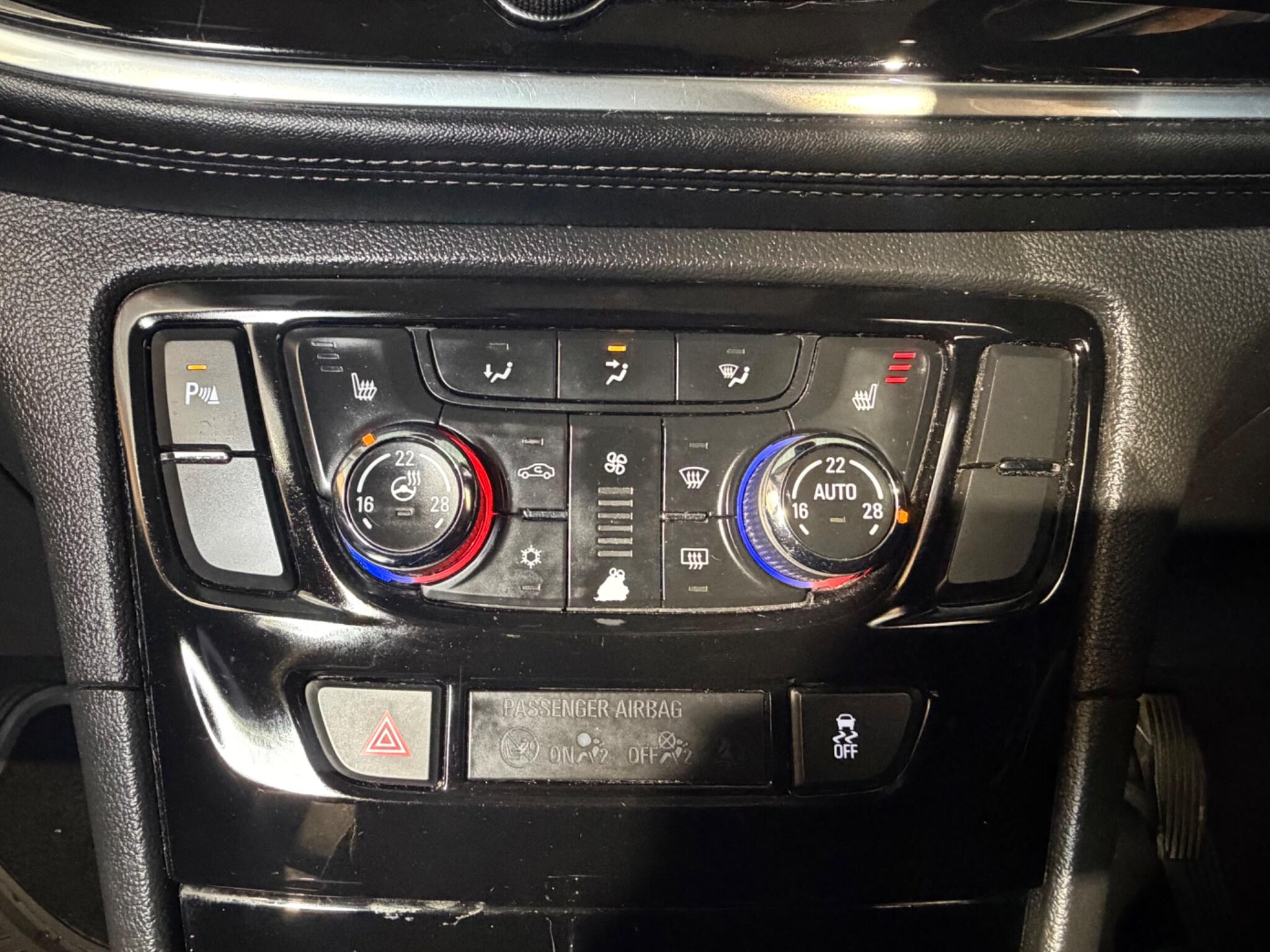 Vauxhall Mokka X view 22