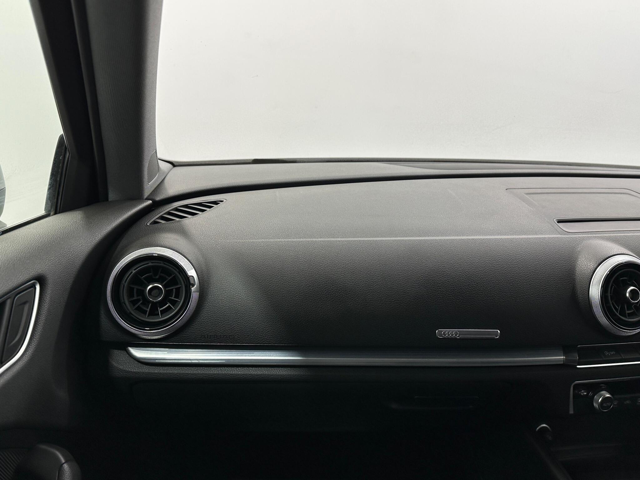 Audi A3 view 29