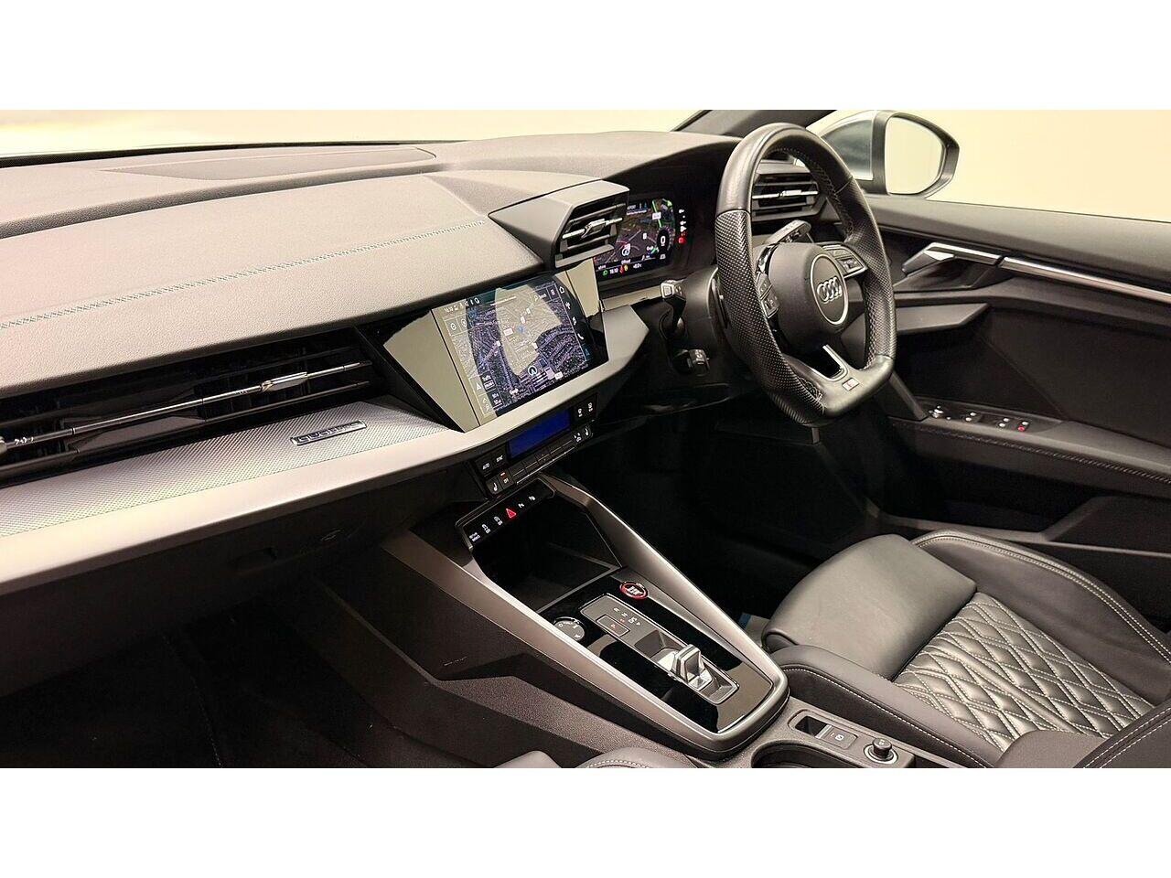 Audi S3 view 28