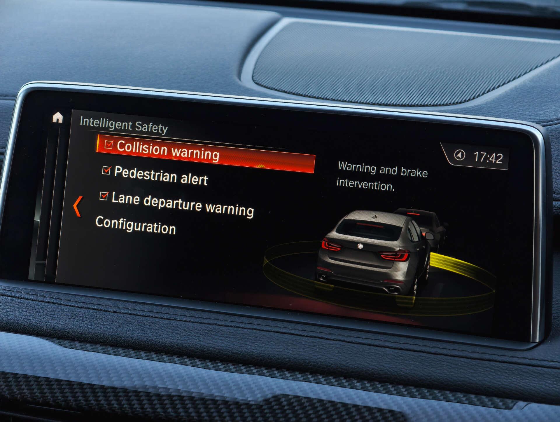 BMW X6 view 52