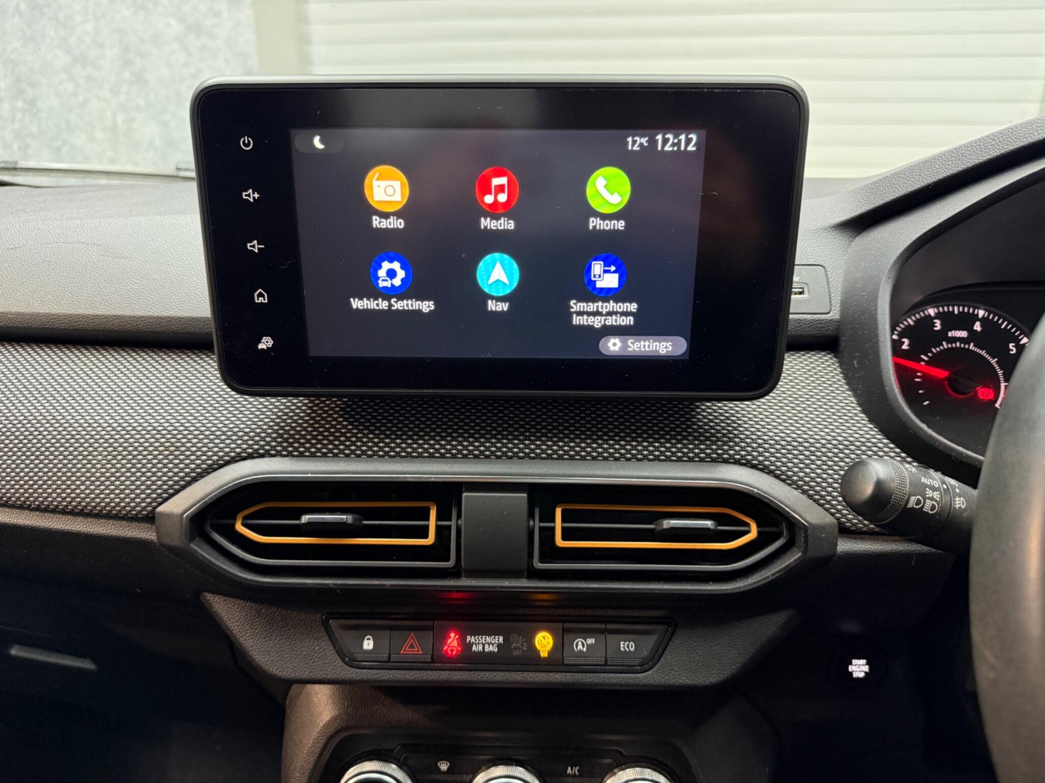 Dacia Sandero Stepway view 13