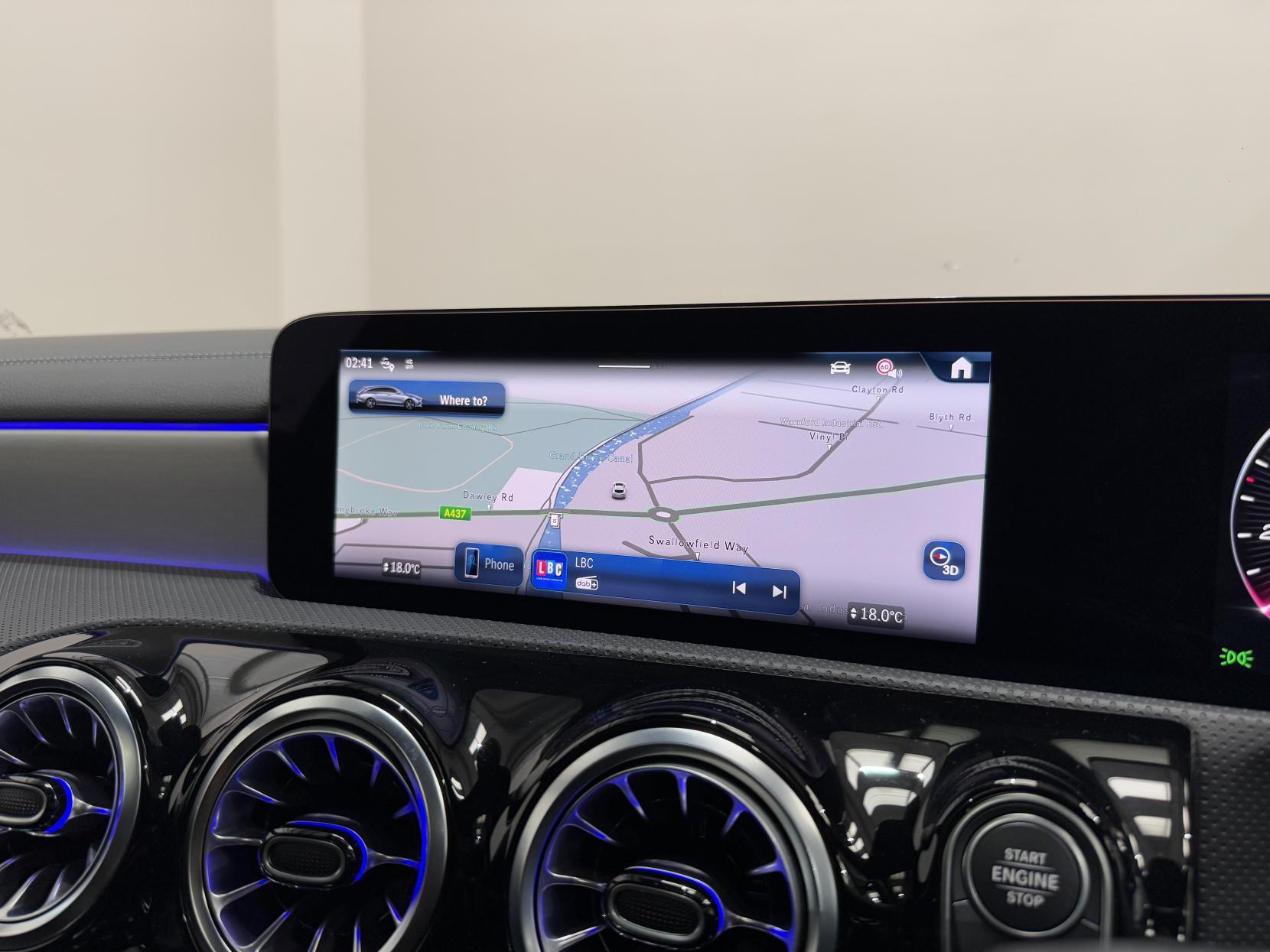 Mercedes-Benz Cla view 26