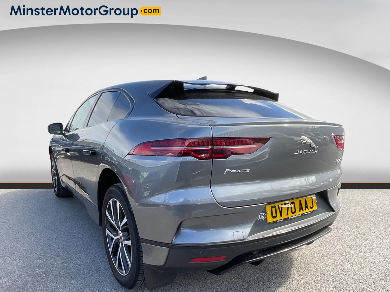 Jaguar I-Pace view 4