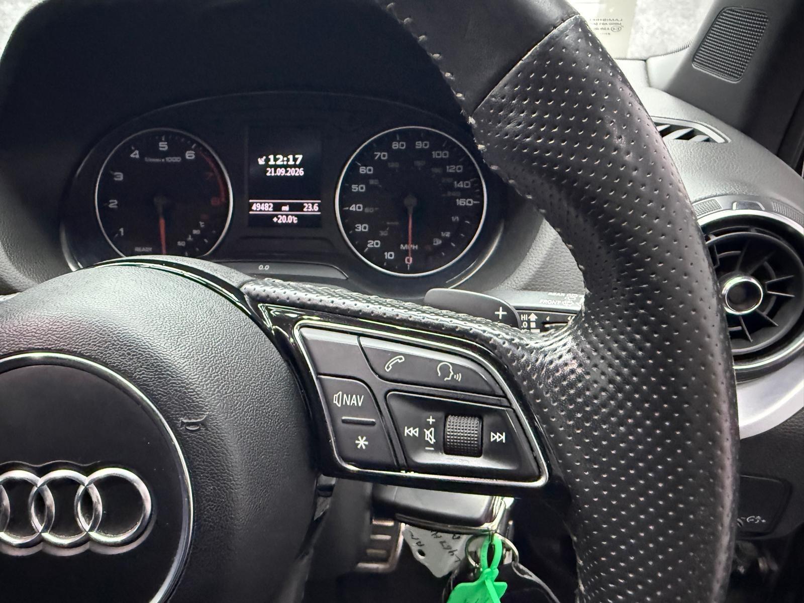 Audi Q2 view 13