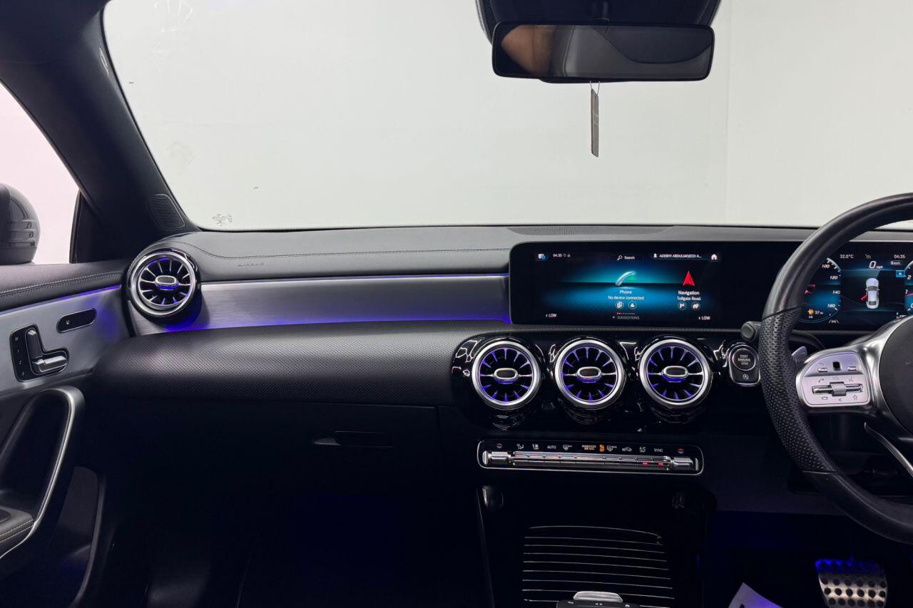 Mercedes-Benz Cla view 53