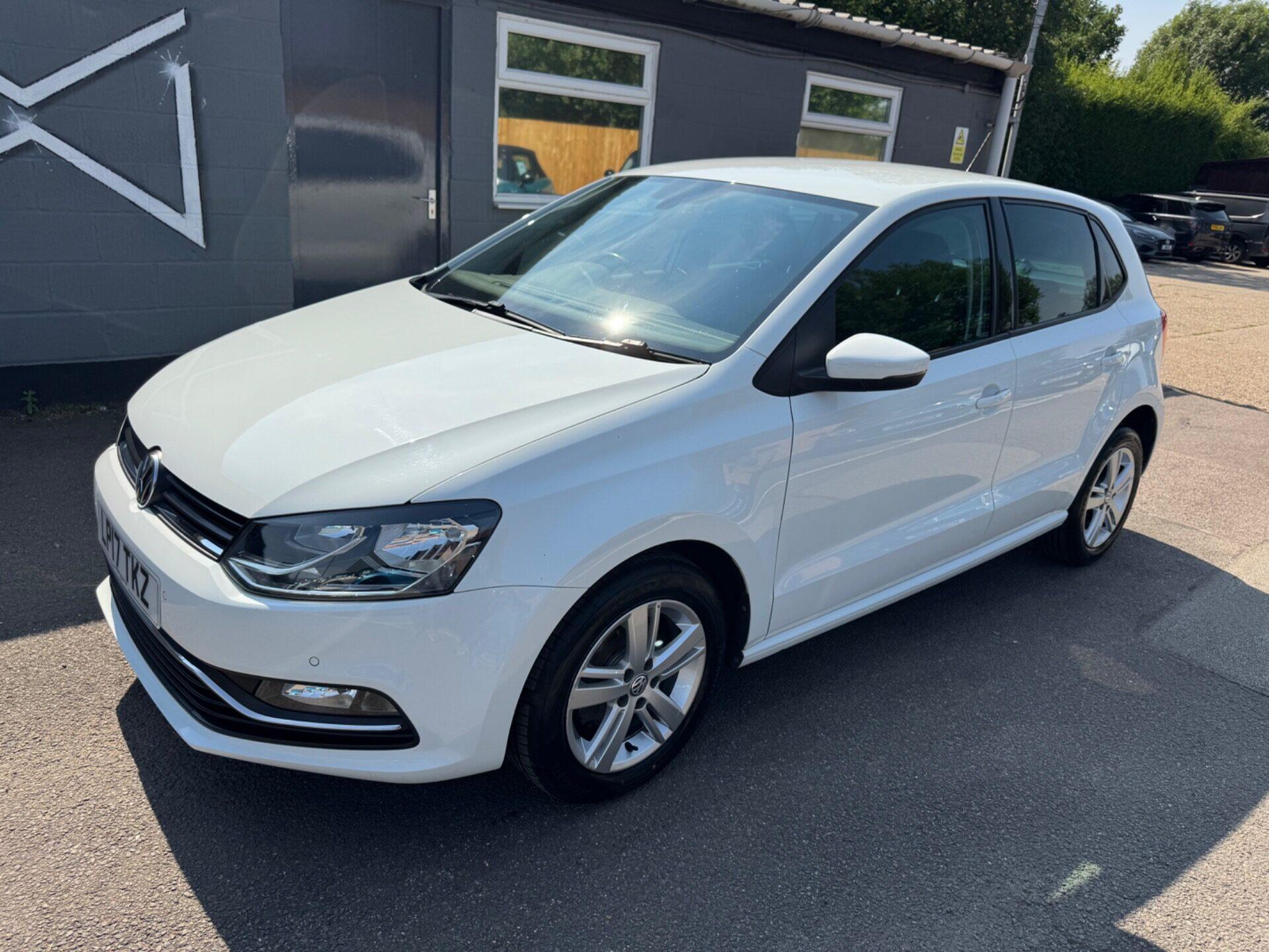 Volkswagen Polo view 8