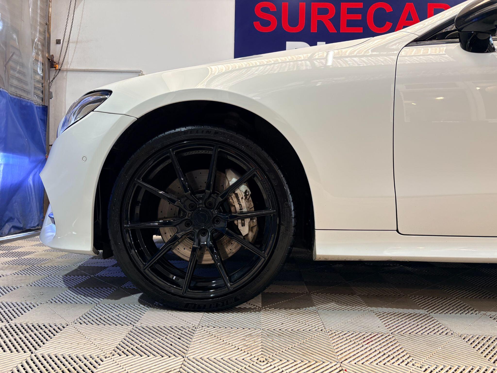 Mercedes-Benz E-Class view 5